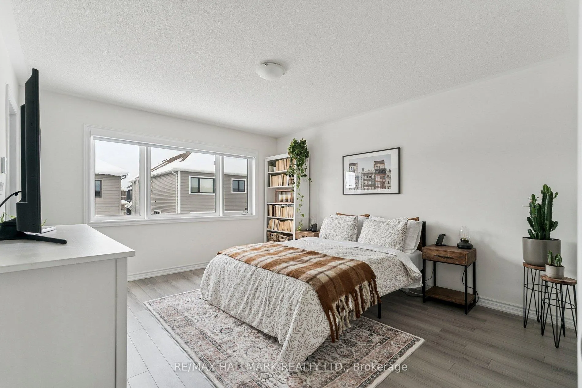 Photo 29 of 13 Tamworth Terrace, Barrie, Rural Barrie Southeast — HOMEH