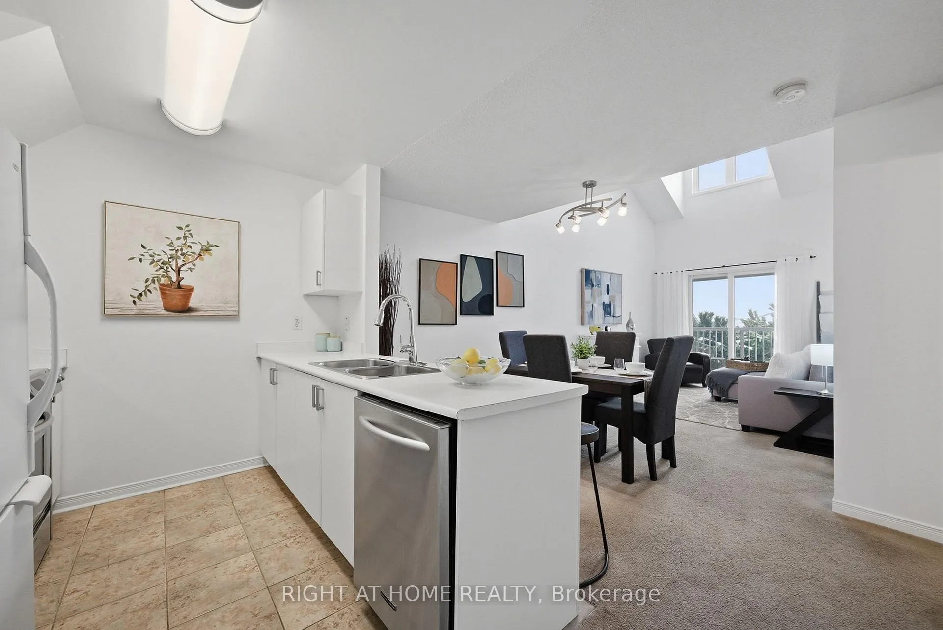 Photo 7 of Unit 3, 10 Petra Way, Whitby, Pringle Creek — HOMEH