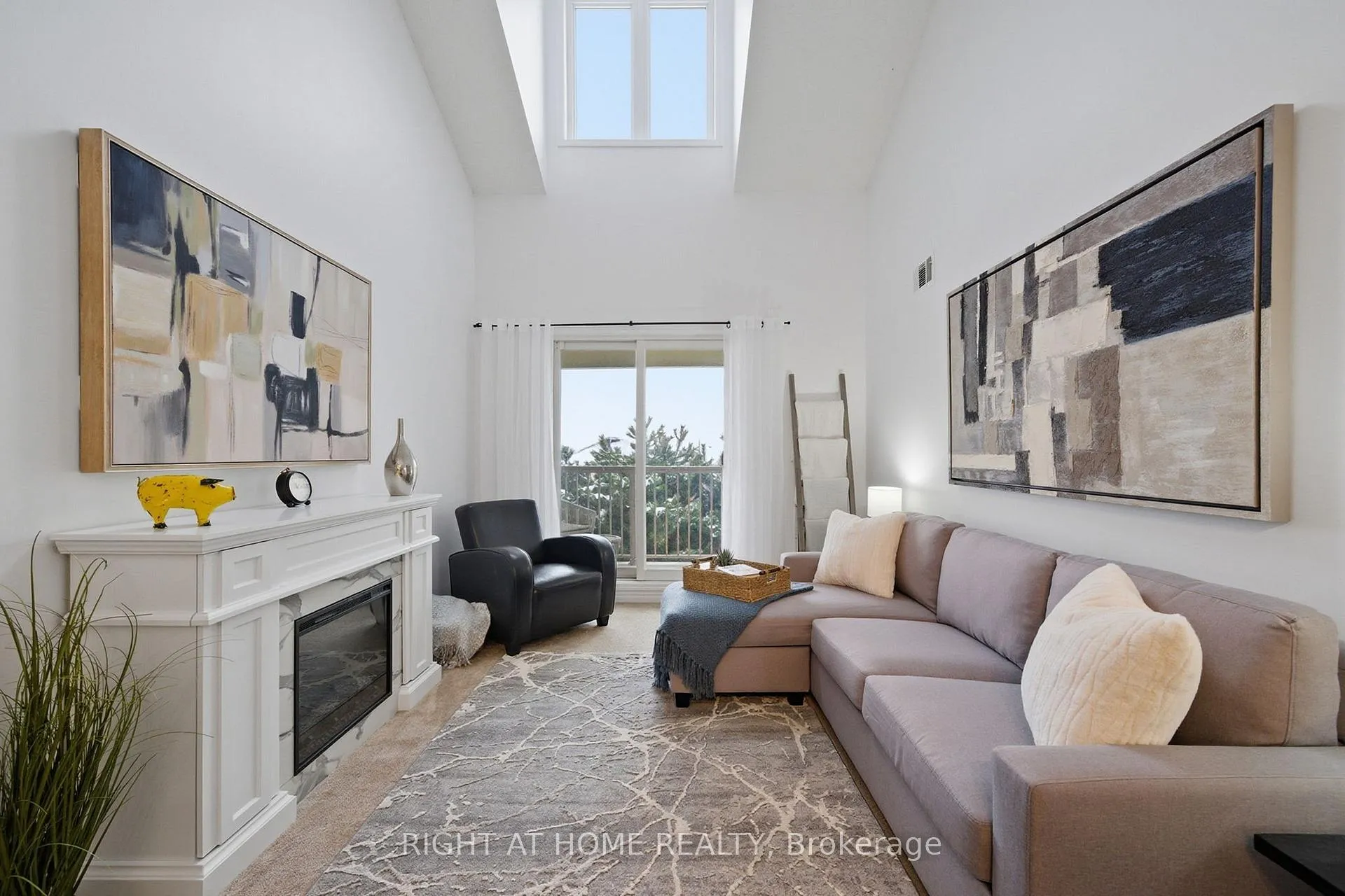Photo 10 of Unit 3, 10 Petra Way, Whitby, Pringle Creek — HOMEH
