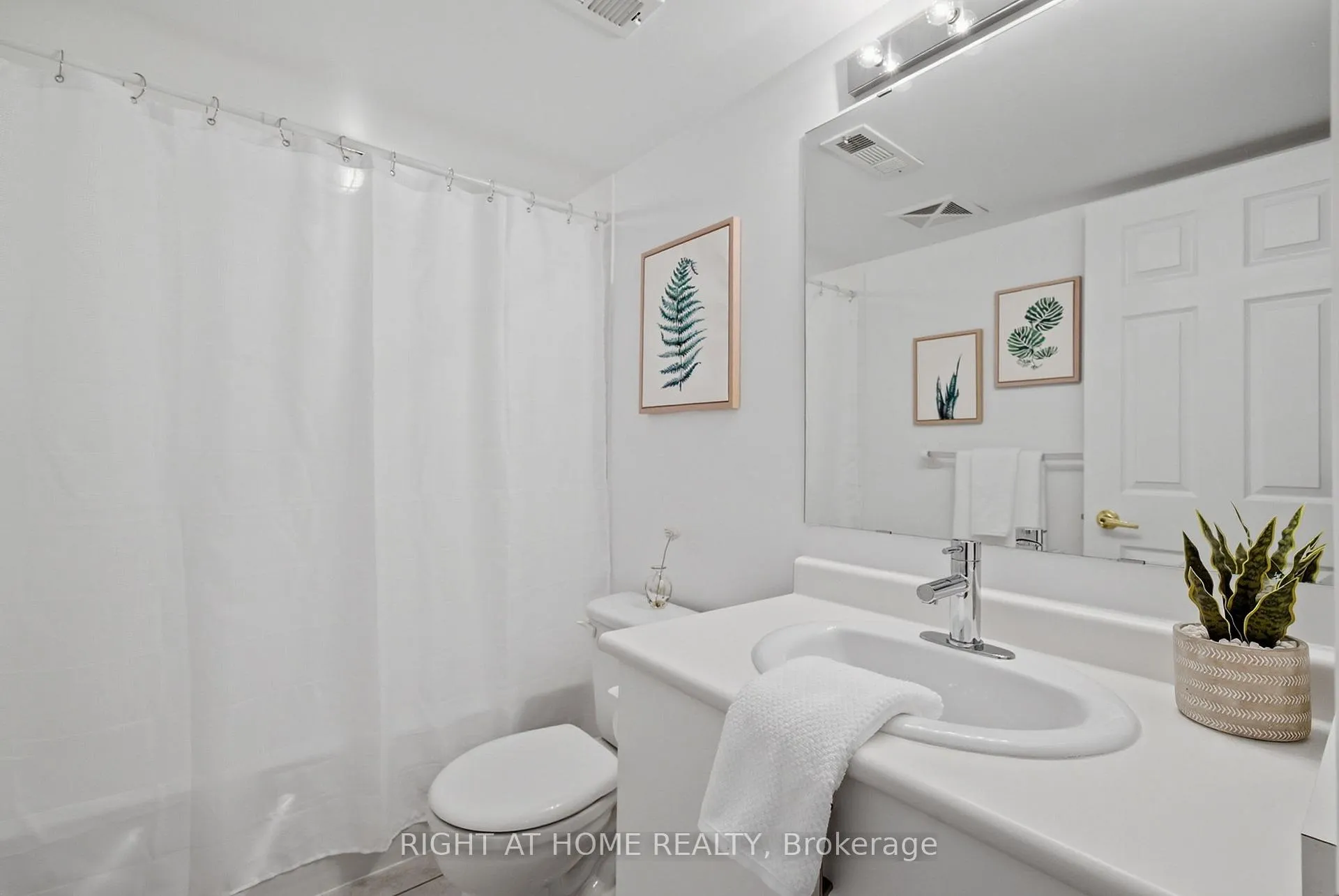 Photo 21 of Unit 3, 10 Petra Way, Whitby, Pringle Creek — HOMEH