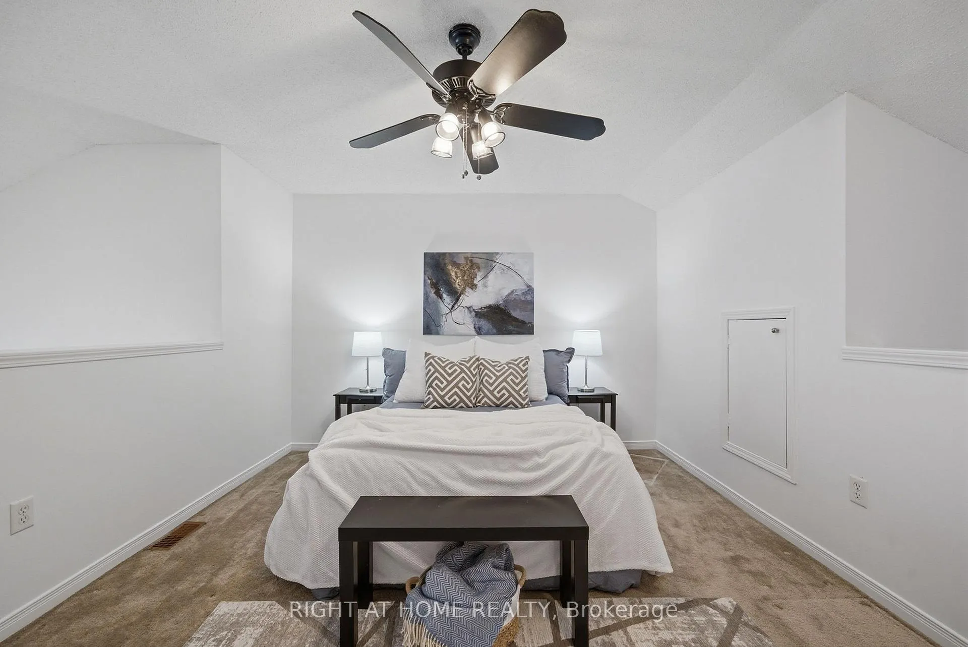 Photo 27 of Unit 3, 10 Petra Way, Whitby, Pringle Creek — HOMEH