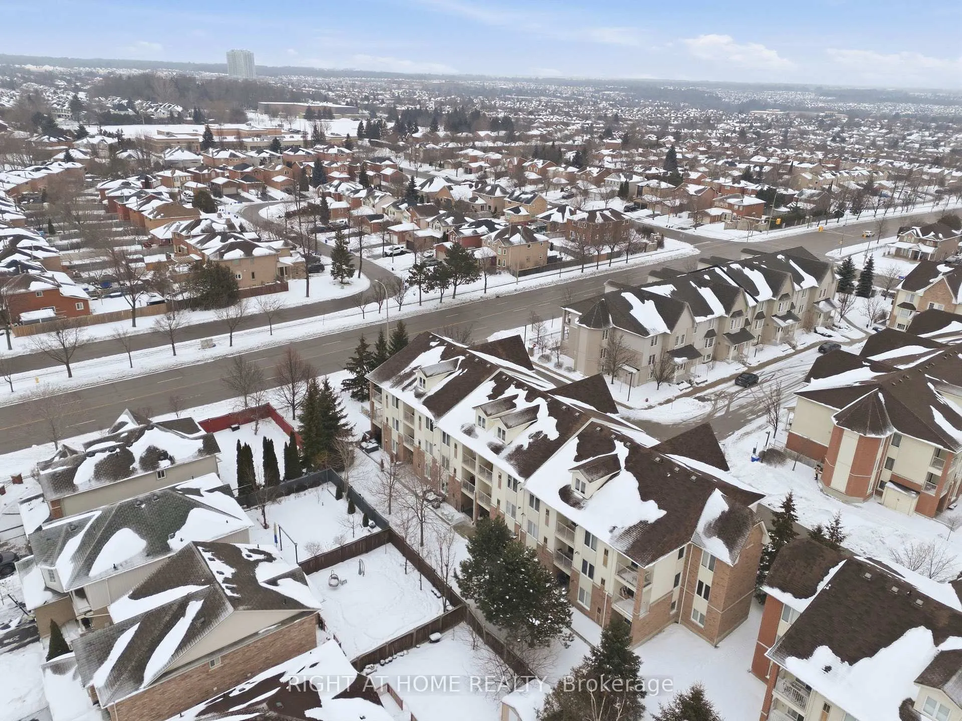 Photo 35 of Unit 3, 10 Petra Way, Whitby, Pringle Creek — HOMEH