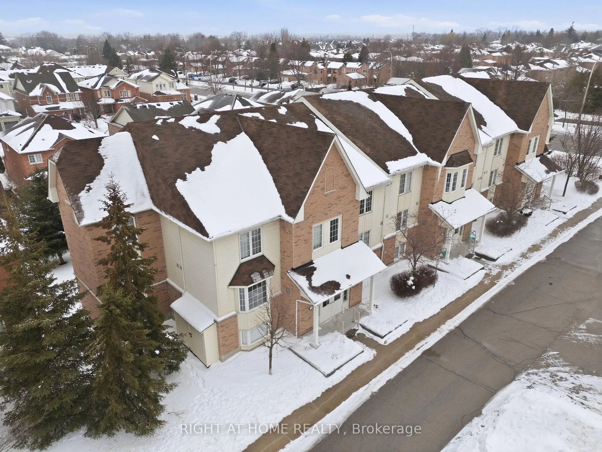 Photo 37 of Unit 3, 10 Petra Way, Whitby, Pringle Creek — HOMEH