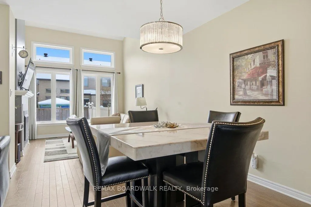 Photo 12 of 306 Rainrock Crescent, Ottawa, Mer Bleue/Bradley Estates/Anderson Park — HOMEH