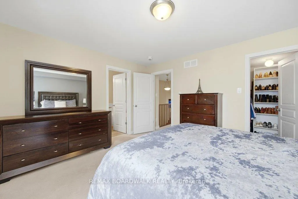 Photo 18 of 306 Rainrock Crescent, Ottawa, Mer Bleue/Bradley Estates/Anderson Park — HOMEH