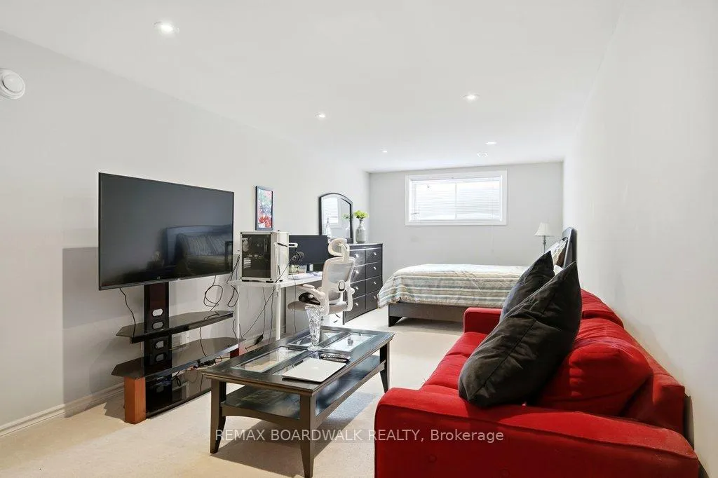 Photo 28 of 306 Rainrock Crescent, Ottawa, Mer Bleue/Bradley Estates/Anderson Park — HOMEH