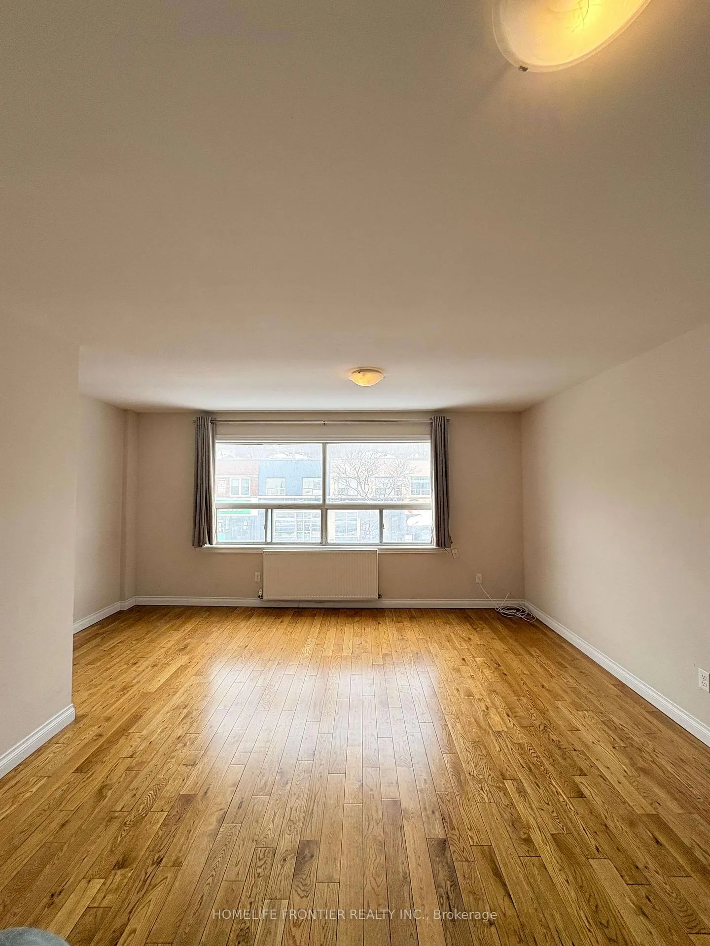 Photo 3 of Unit 971A_2F, 971 Eglinton Avenue, Toronto, Forest Hill North — HOMEH