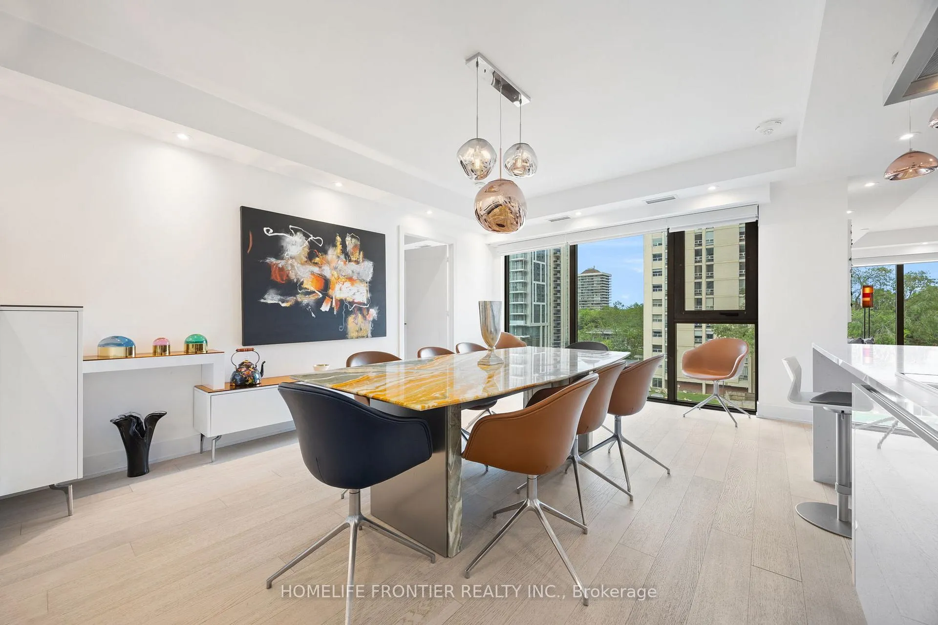 Photo 18 of Unit 401, 6 Jackes Avenue, Toronto, Rosedale-Moore Park — HOMEH
