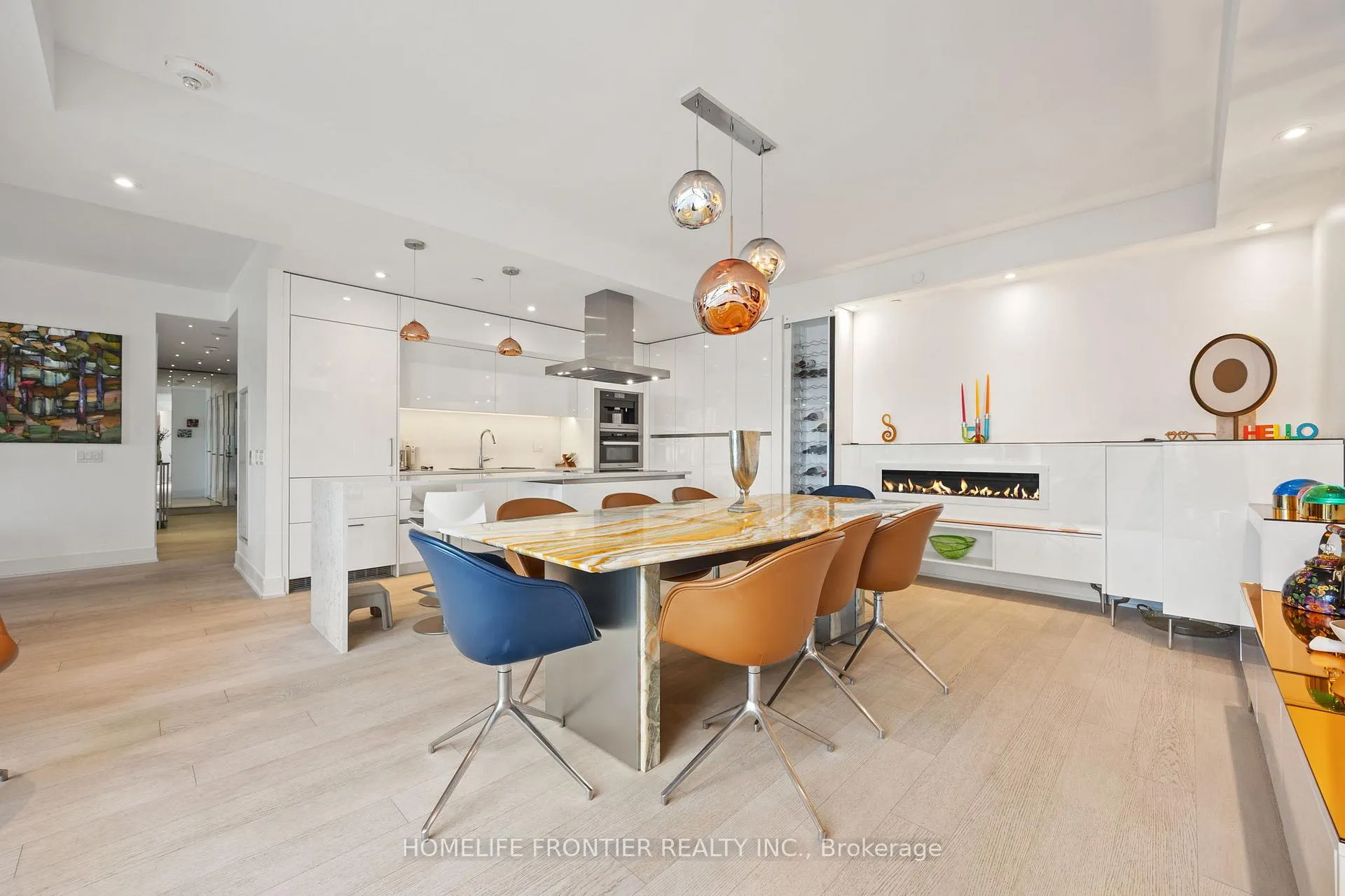 Photo 25 of Unit 401, 6 Jackes Avenue, Toronto, Rosedale-Moore Park — HOMEH