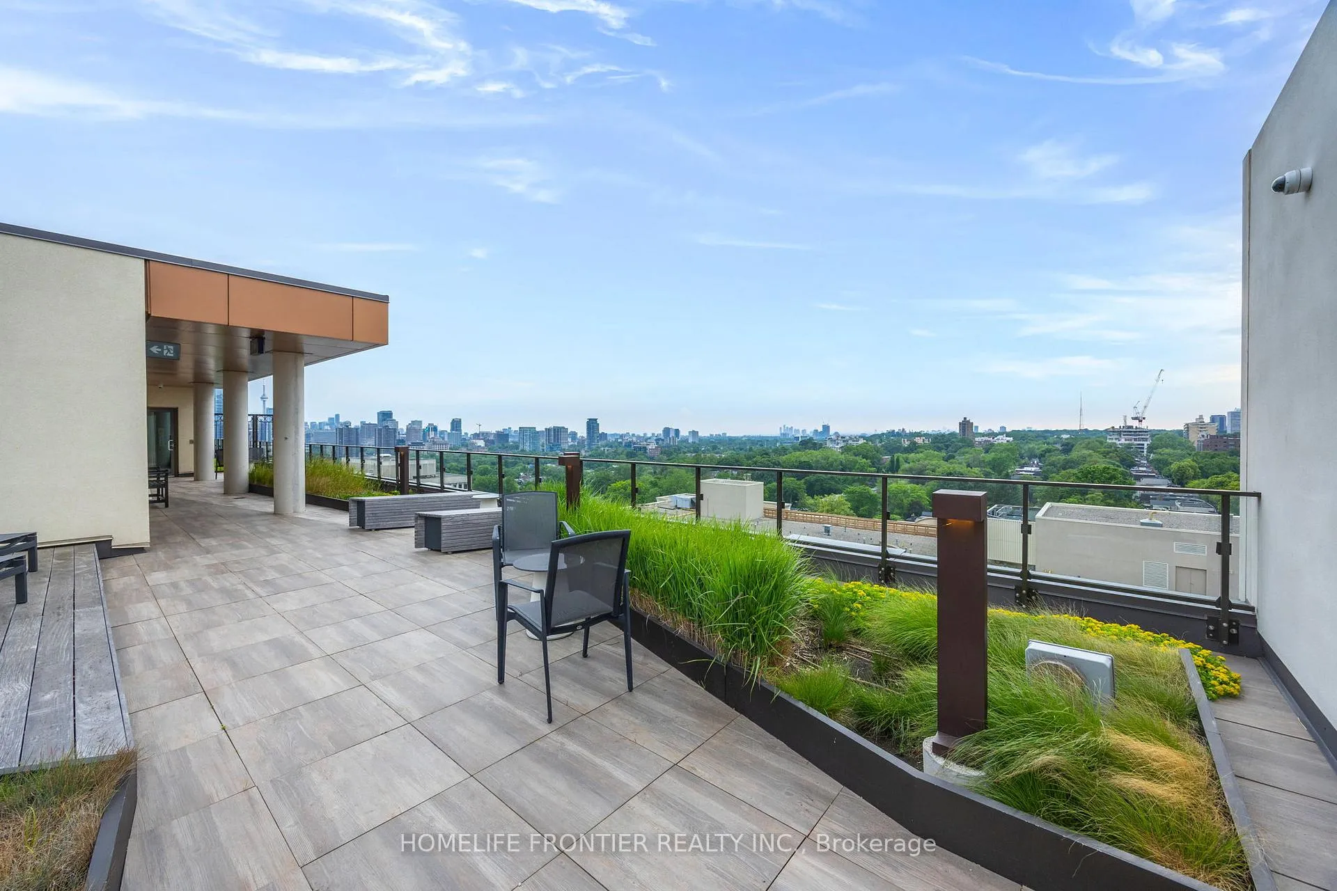 Photo 41 of Unit 401, 6 Jackes Avenue, Toronto, Rosedale-Moore Park — HOMEH
