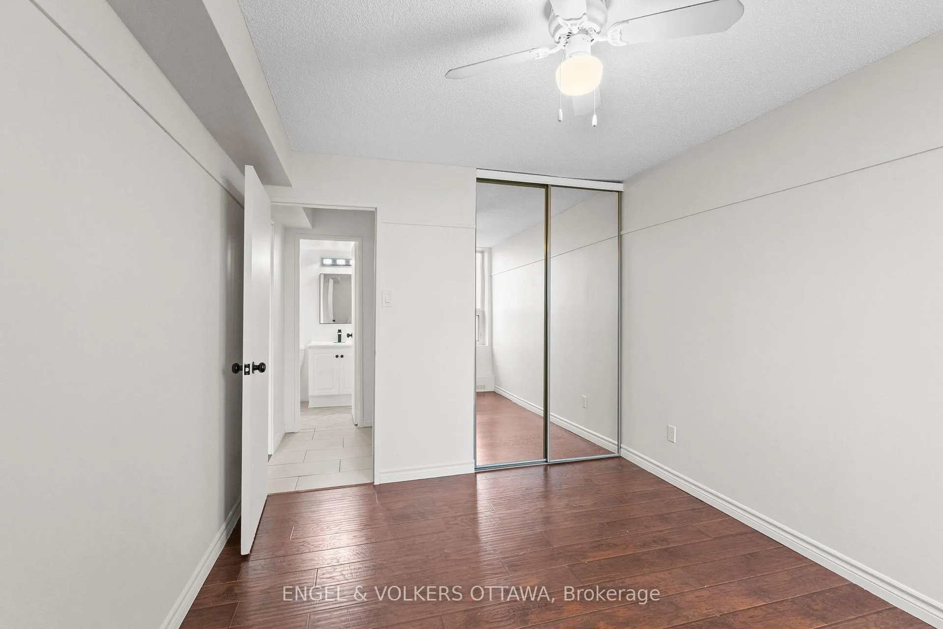 Photo 20 of Unit 2001, 665 Bathgate Drive, Ottawa, Carson Meadows — HOMEH