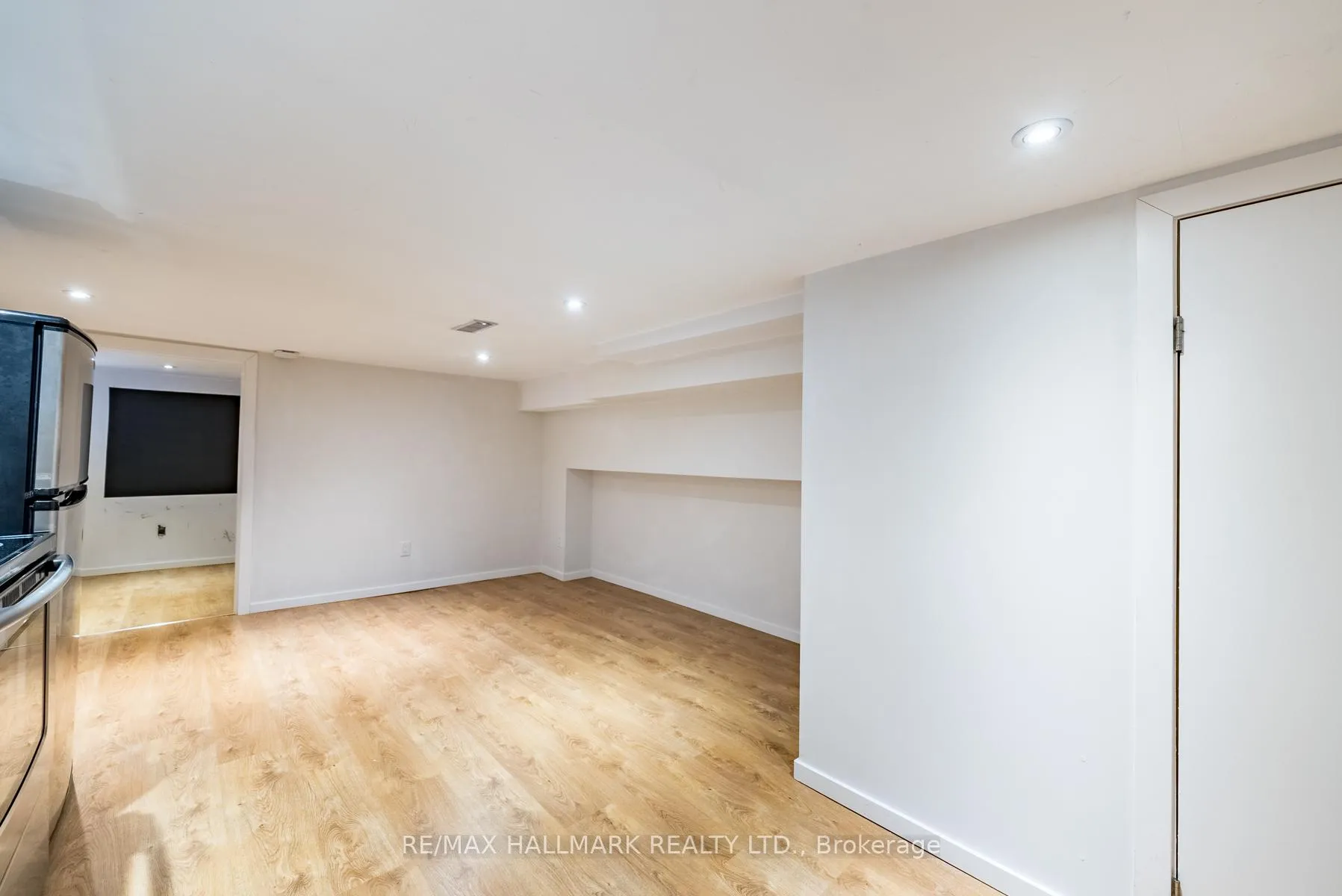 Photo 4 of Unit Basement, 574 Milverton Boulevard, Toronto, Danforth — HOMEH