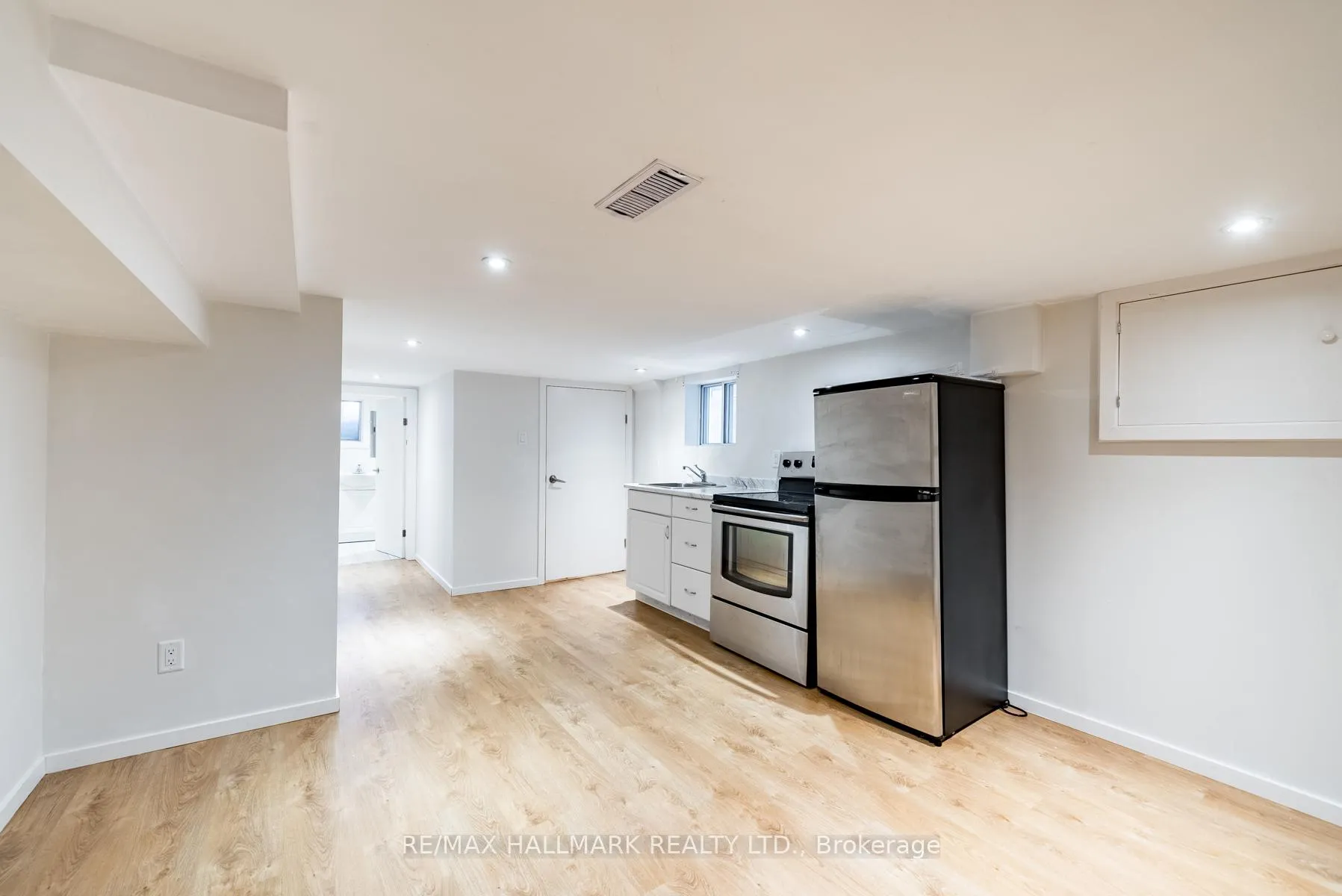 Photo 6 of Unit Basement, 574 Milverton Boulevard, Toronto, Danforth — HOMEH
