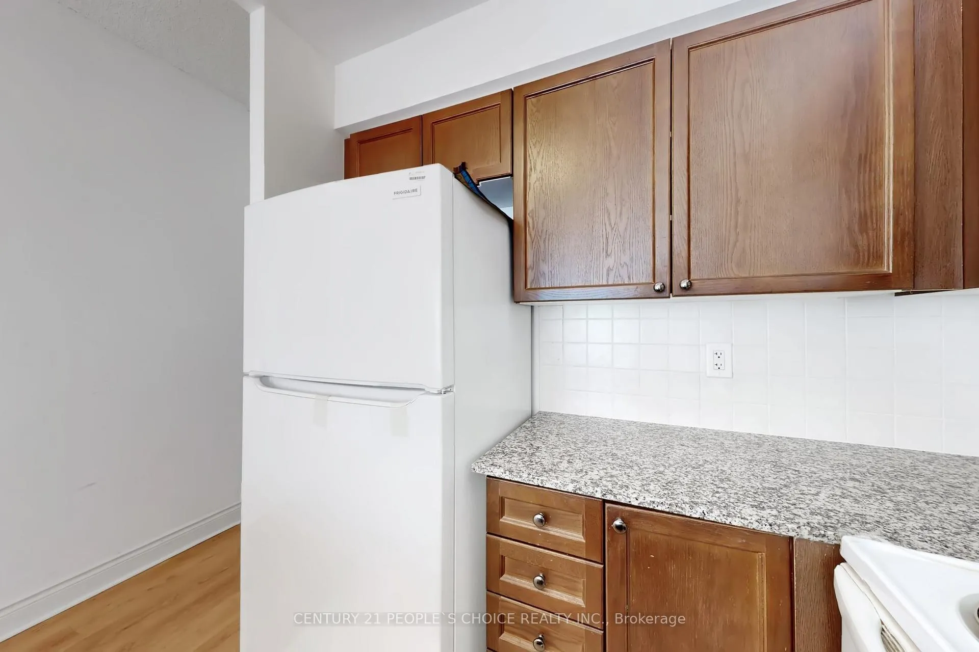 Photo 29 of Unit 905, 30 Clegg Road, Markham, Unionville — HOMEH
