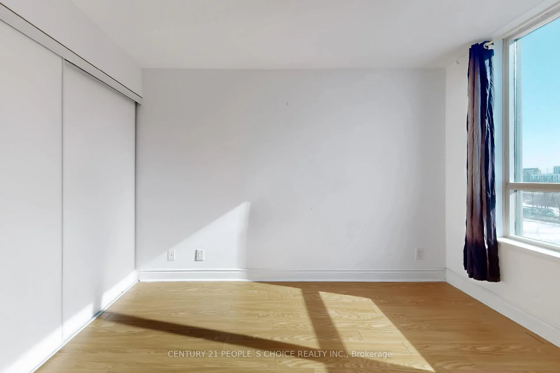 Photo 33 of Unit 905, 30 Clegg Road, Markham, Unionville — HOMEH