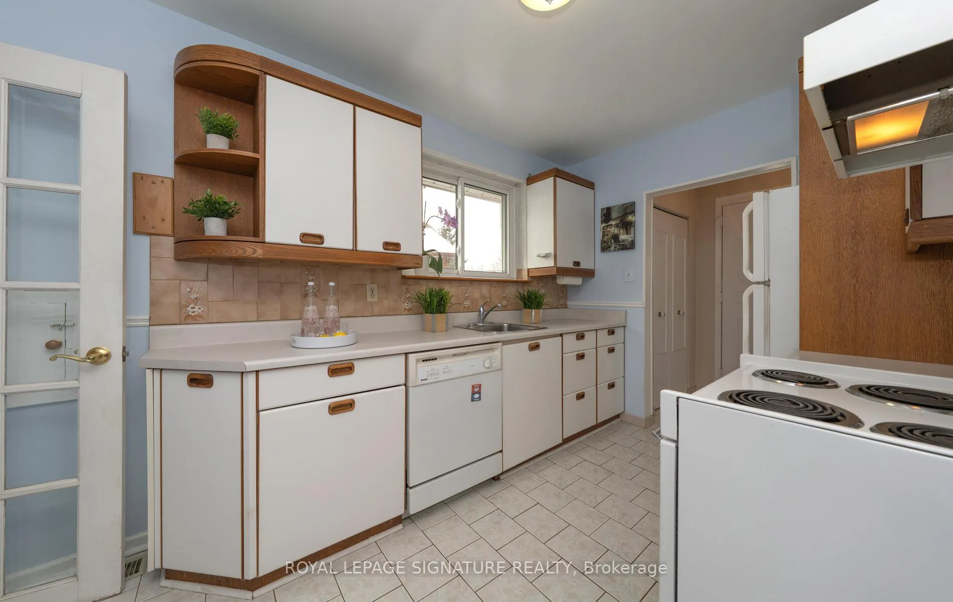 Photo 14 of 7 Mountland Drive, Scarborough, Woburn — HOMEH