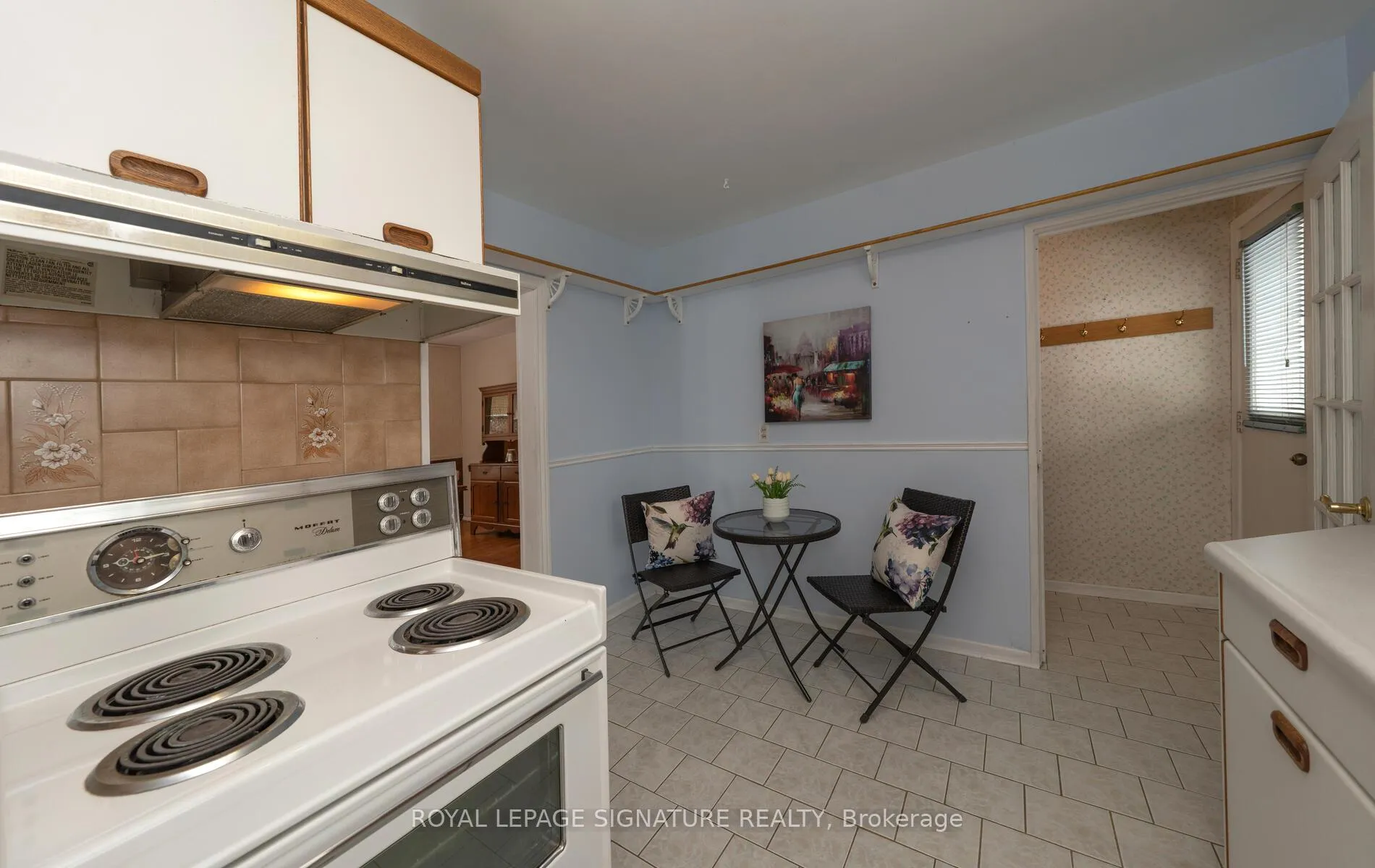 Photo 17 of 7 Mountland Drive, Scarborough, Woburn — HOMEH