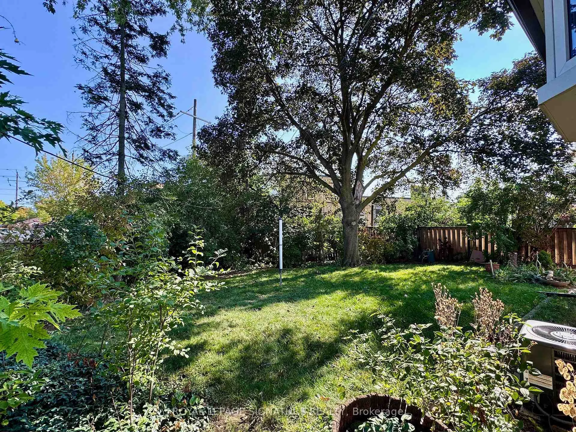 Photo 36 of 7 Mountland Drive, Scarborough, Woburn — HOMEH