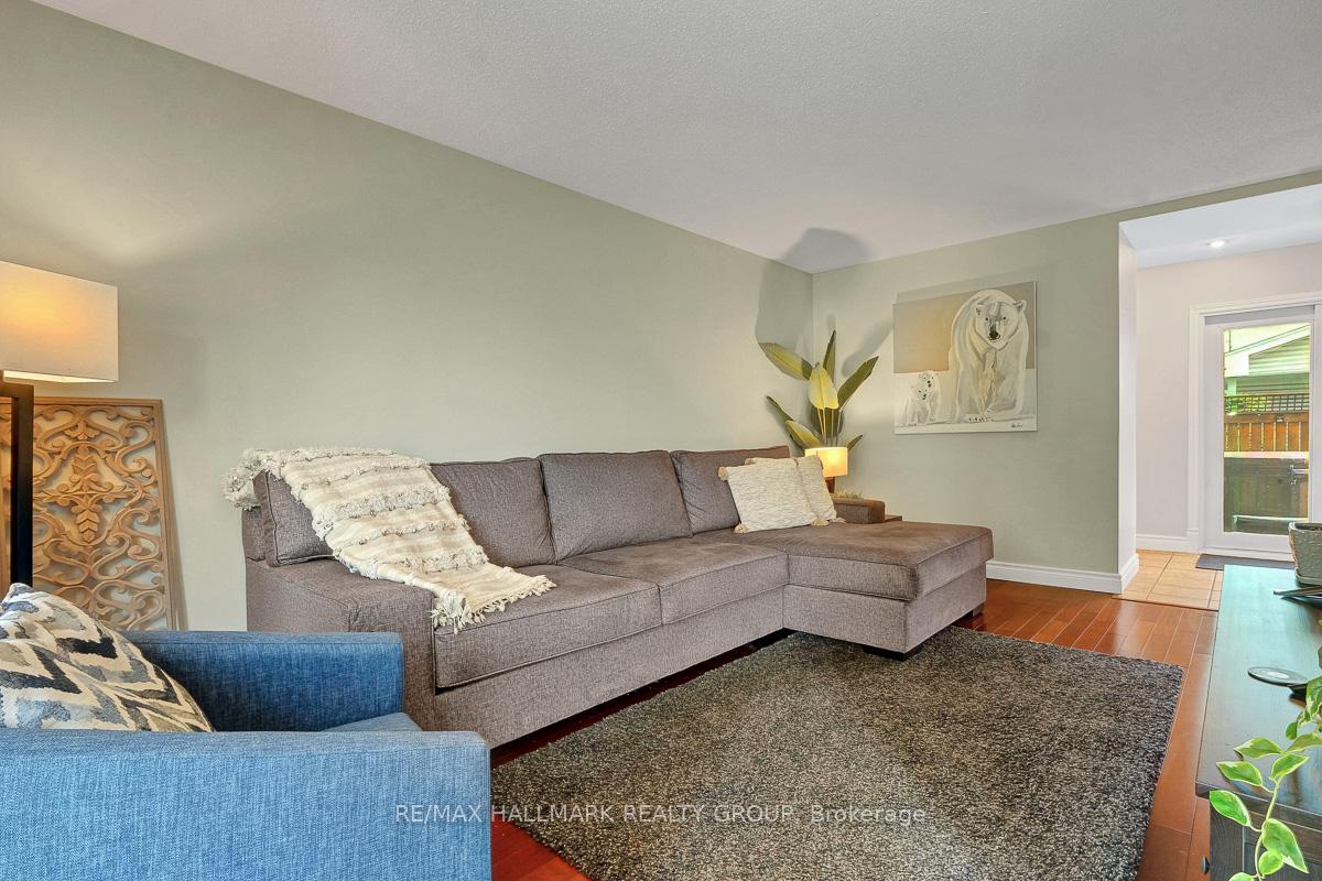 Photo 6 of 3243 Southgate Road, Ottawa, South Keys — HOMEH