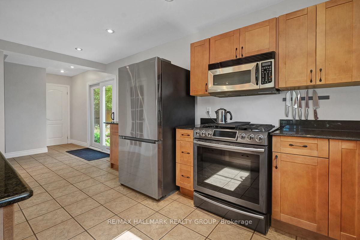 Photo 11 of 3243 Southgate Road, Ottawa, South Keys — HOMEH