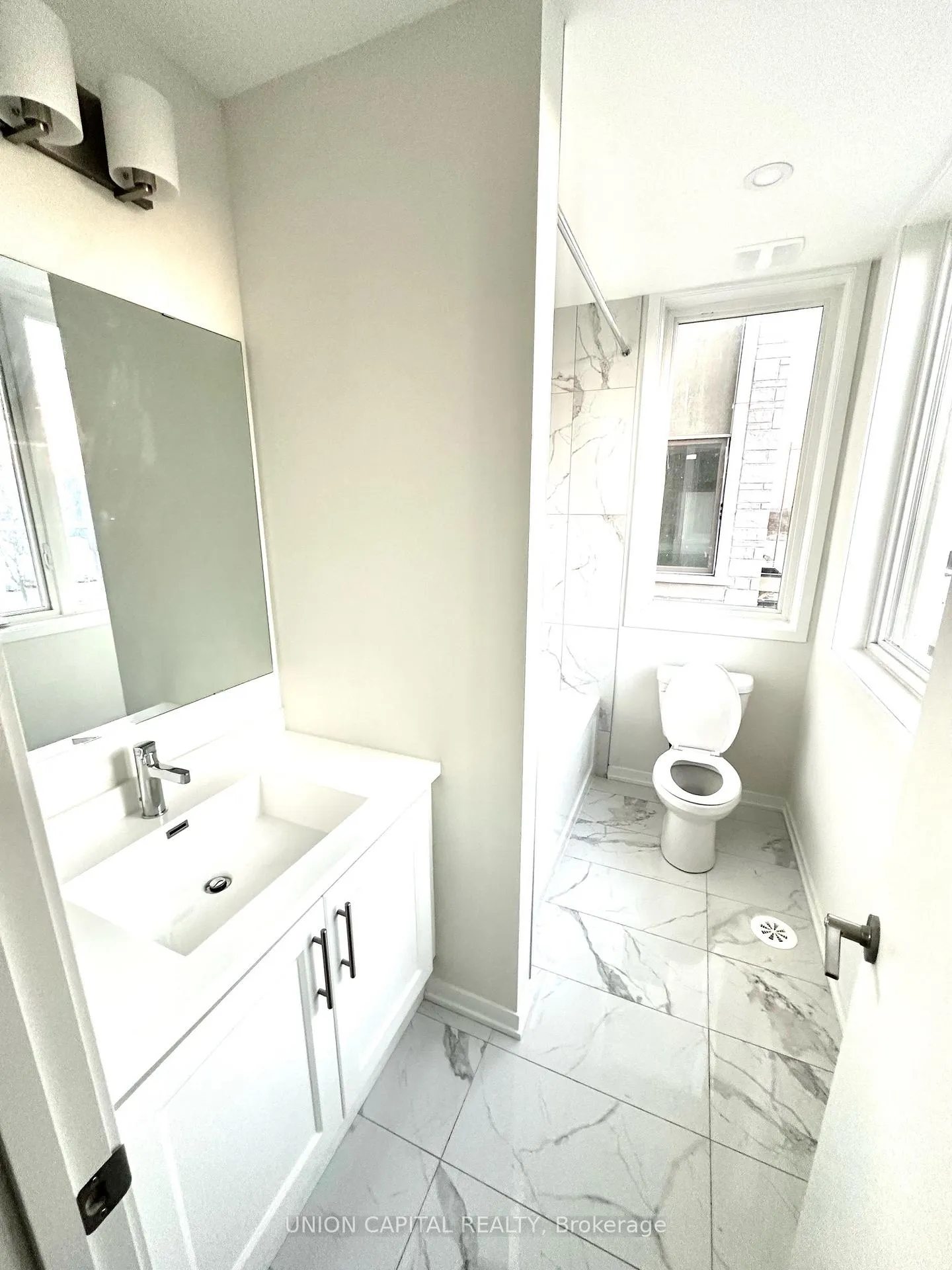Photo 11 of Unit TH176, 31 Mable Smith Way W, Vaughan, Vaughan Corporate Centre — HOMEH