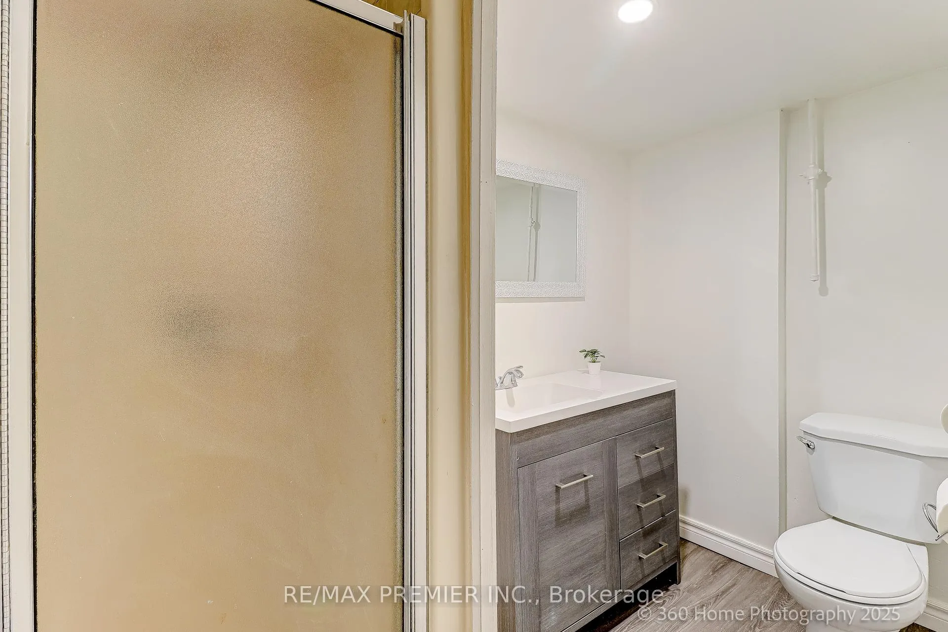 Photo 22 of 765 Hampton Court, Pickering, West Shore — HOMEH