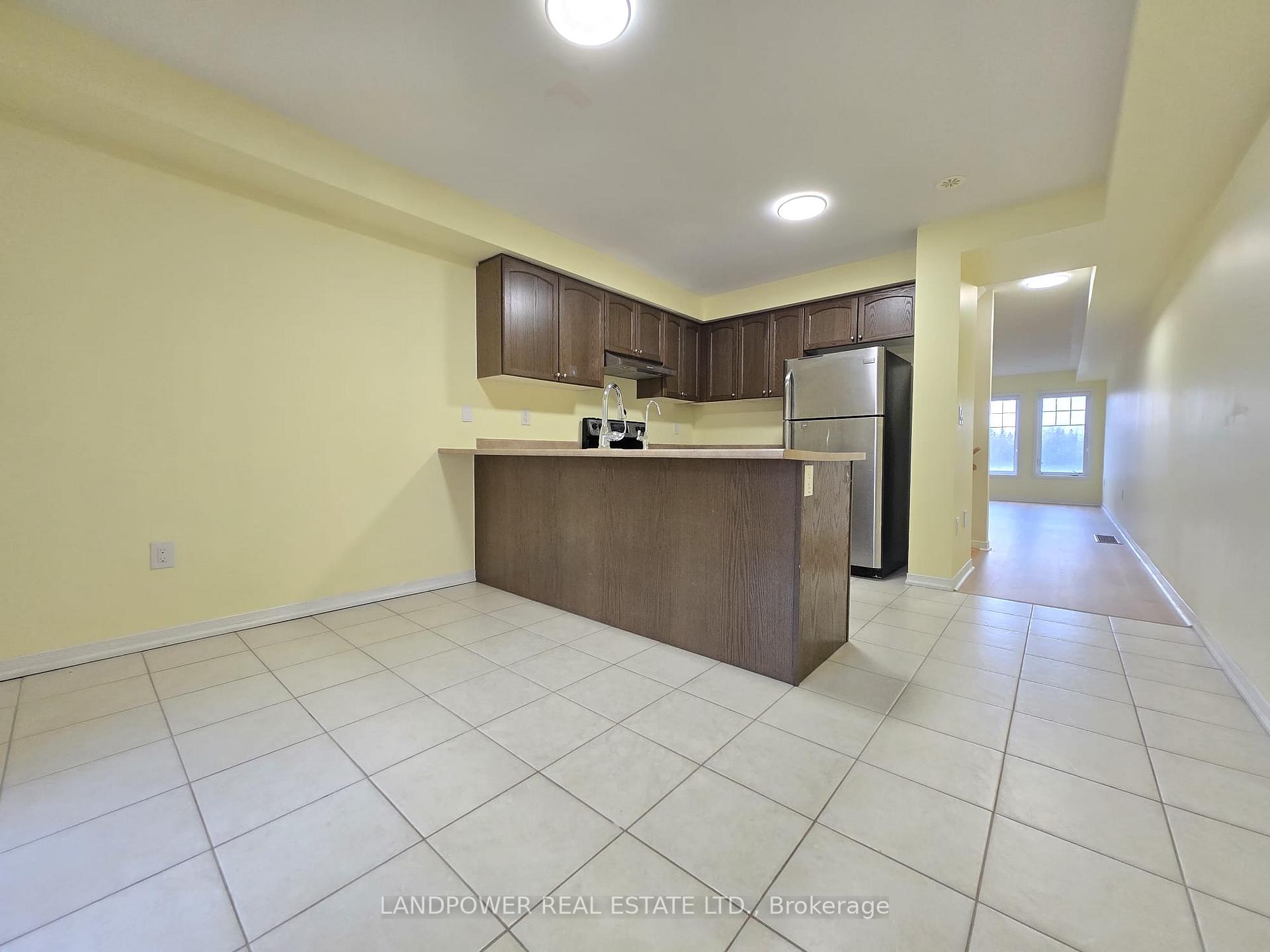 Photo 9 of 5289 Major Mackenzie Drive E, Markham, Berczy — HOMEH