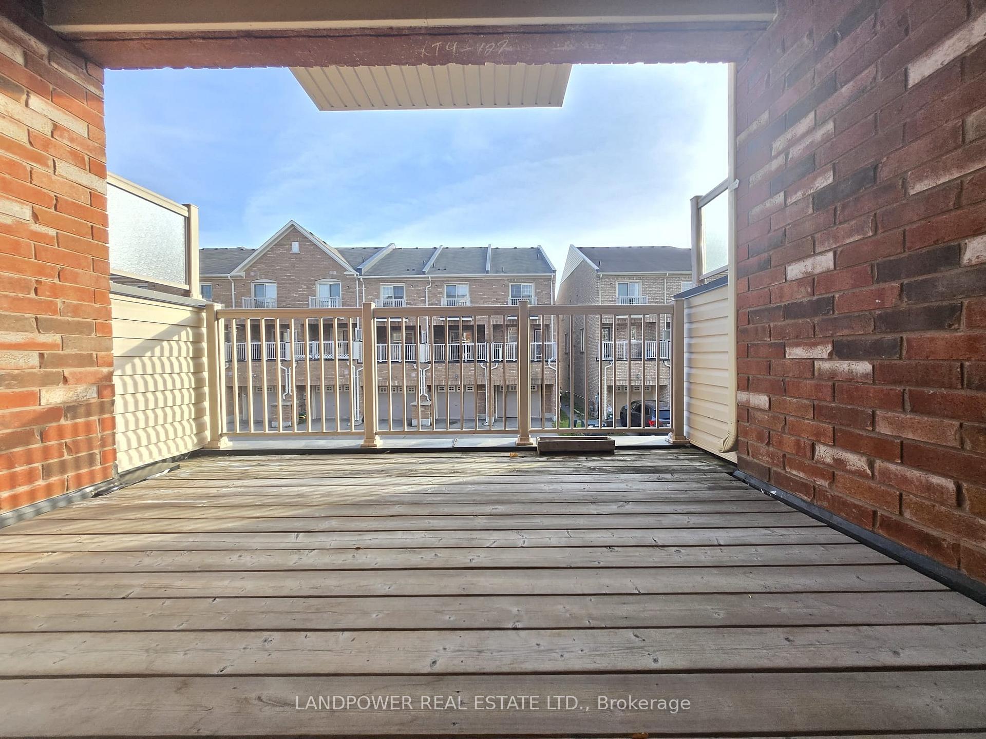 Photo 28 of 5289 Major Mackenzie Drive E, Markham, Berczy — HOMEH