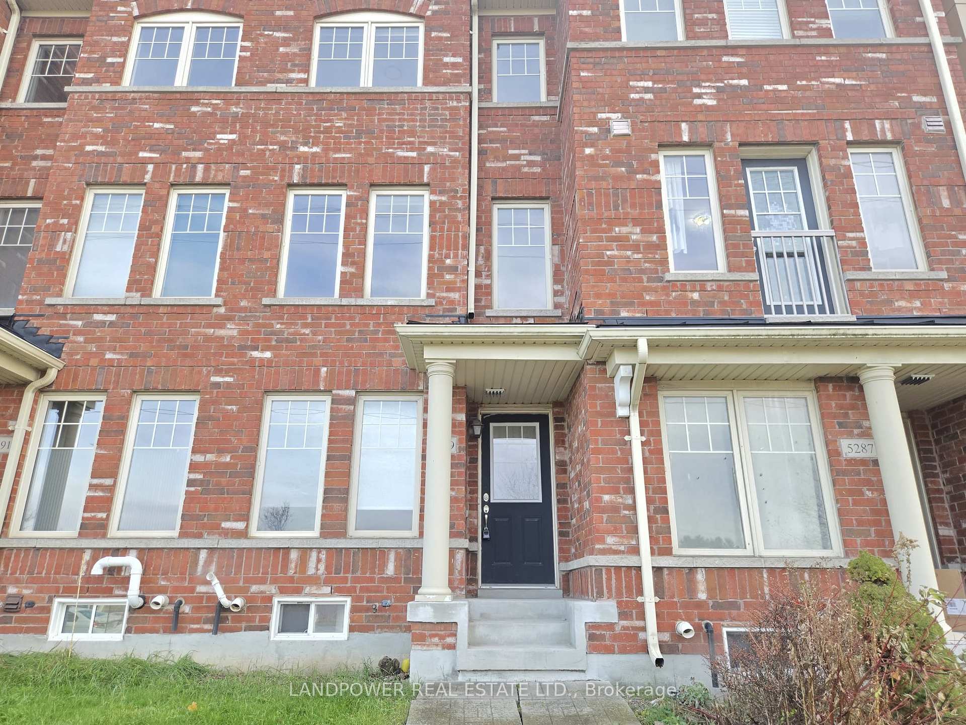 Photo 29 of 5289 Major Mackenzie Drive E, Markham, Berczy — HOMEH