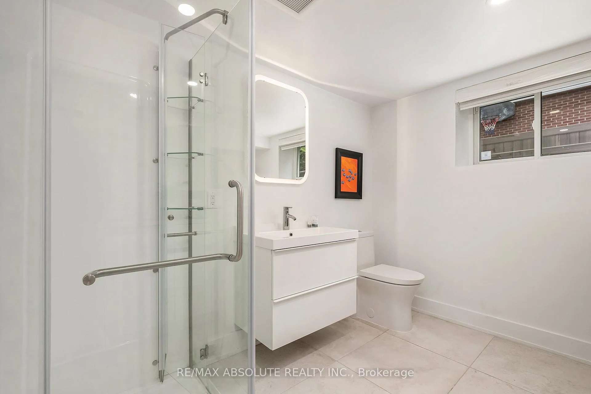 Photo 26 of 160 Begonia Avenue, Ottawa, Applewood Acres — HOMEH