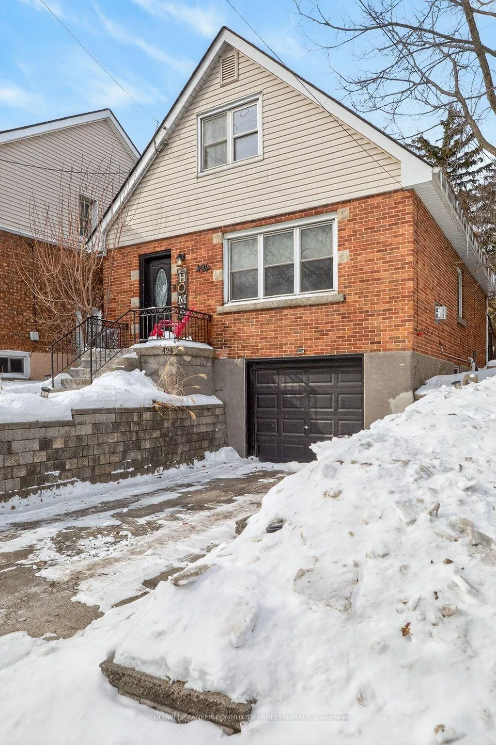 Photo 2 of 494 Upper Wentworth Street, Hamilton, Inch Park — HOMEH