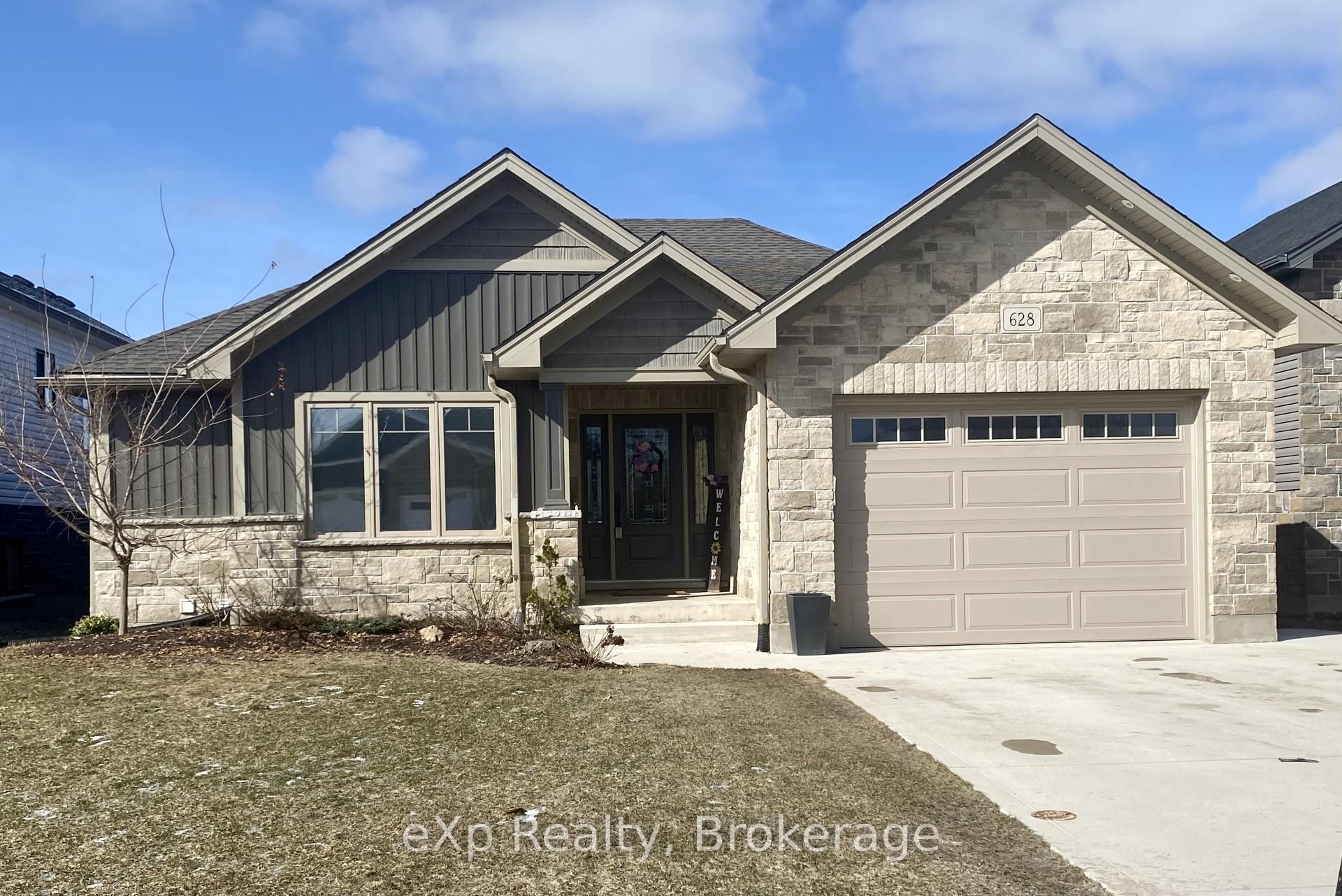 Front of 628 26th Avenue