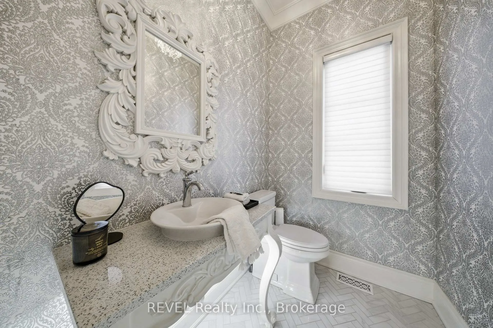 Photo 11 of 25 Arbourvale Common, St. Catharines, Glendale/Glenridge — HOMEH