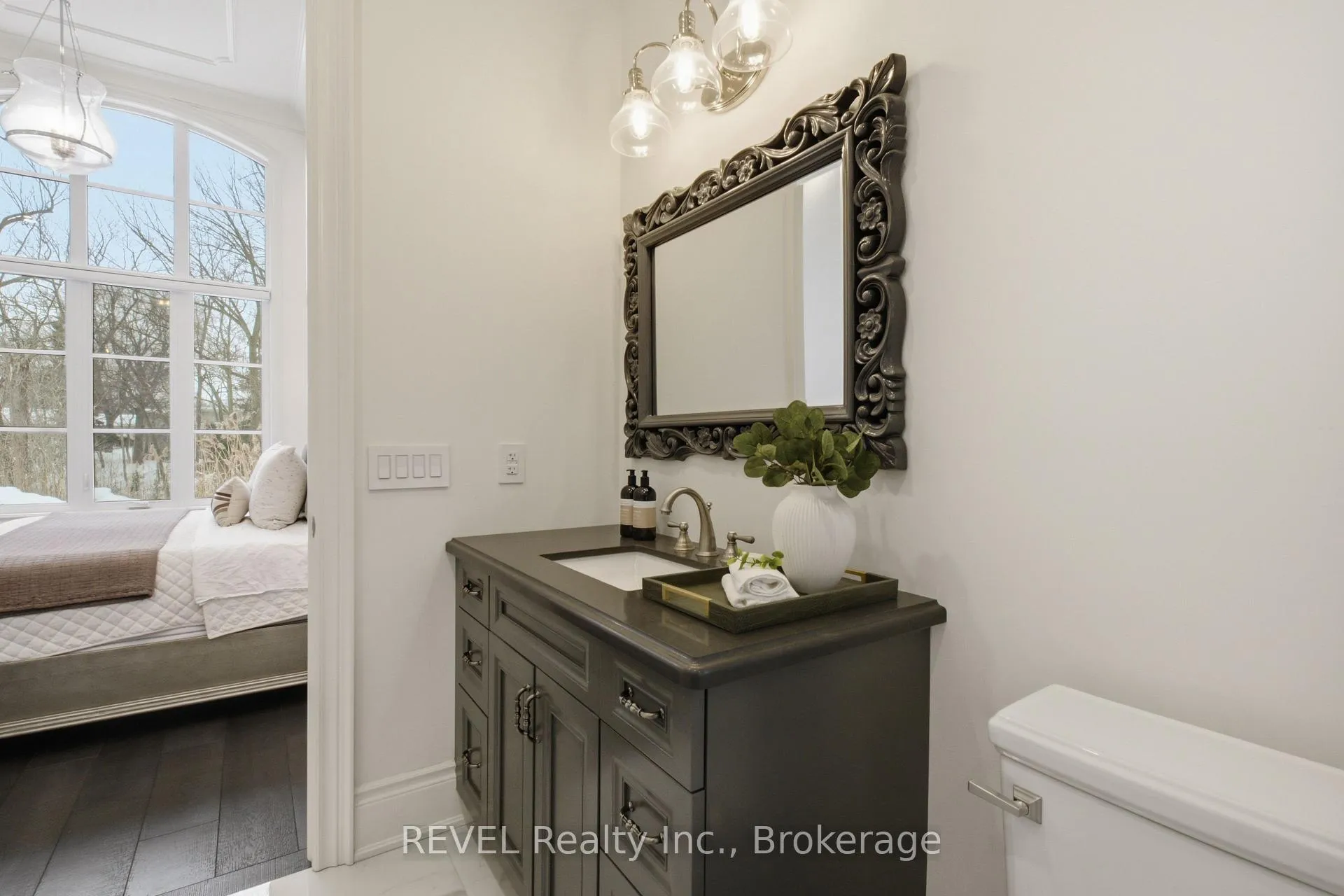 Photo 23 of 25 Arbourvale Common, St. Catharines, Glendale/Glenridge — HOMEH