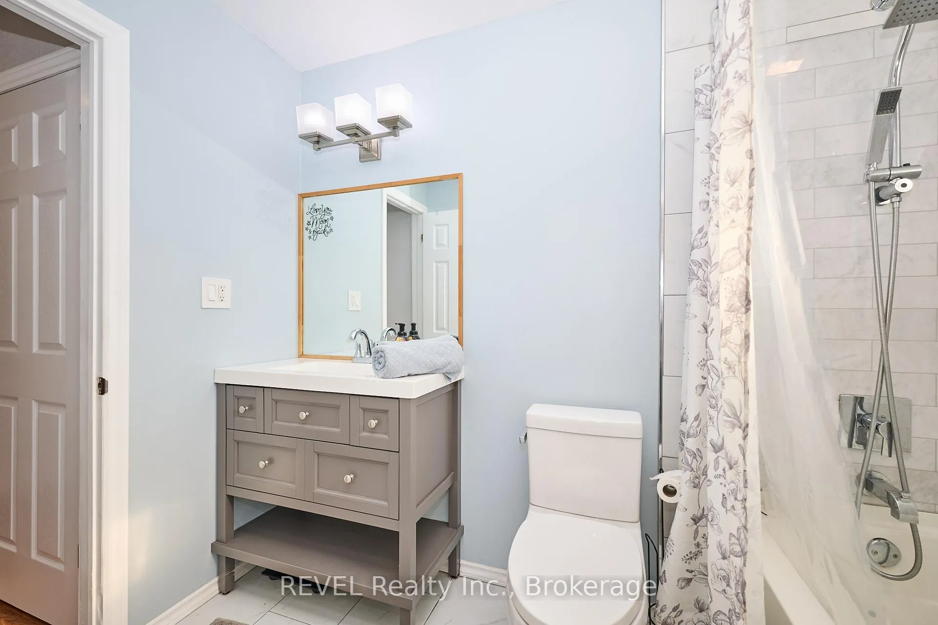 Photo 13 of 2989 Loyalist Avenue, Niagara Falls, Church's Lane — HOMEH
