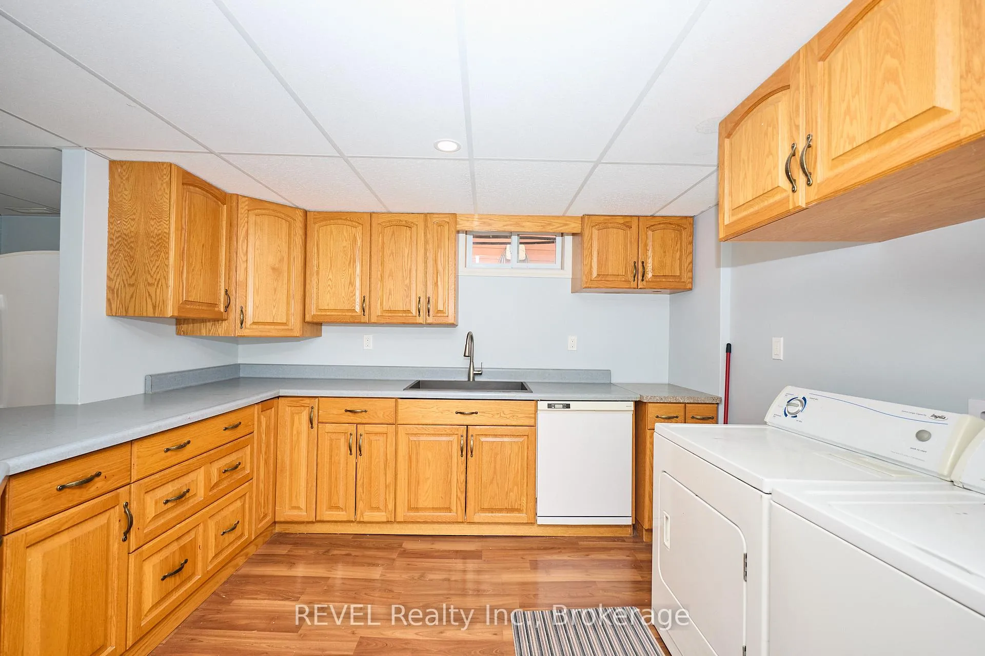 Photo 20 of 2989 Loyalist Avenue, Niagara Falls, Church's Lane — HOMEH