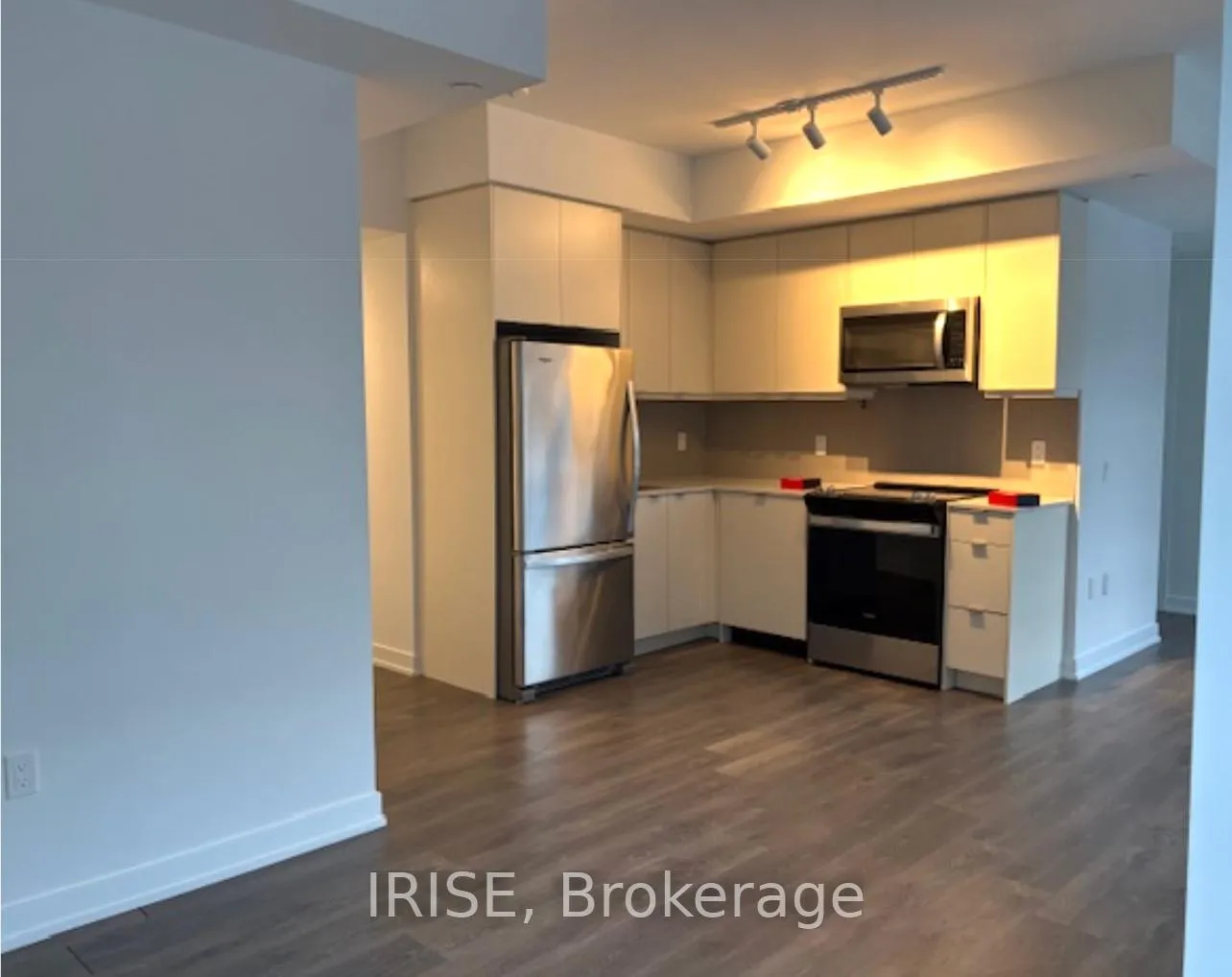 Photo 4 of Unit 348, 1608 Charles Street, Whitby, Port Whitby — HOMEH