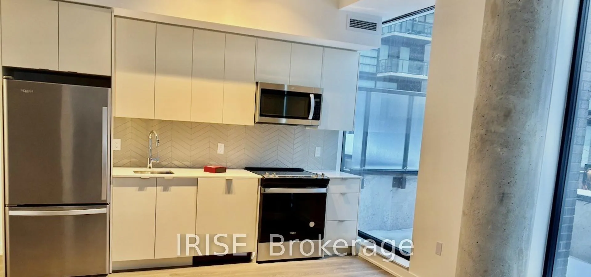 Photo 4 of Unit 166, 1610 Charles Street, Whitby, Port Whitby — HOMEH