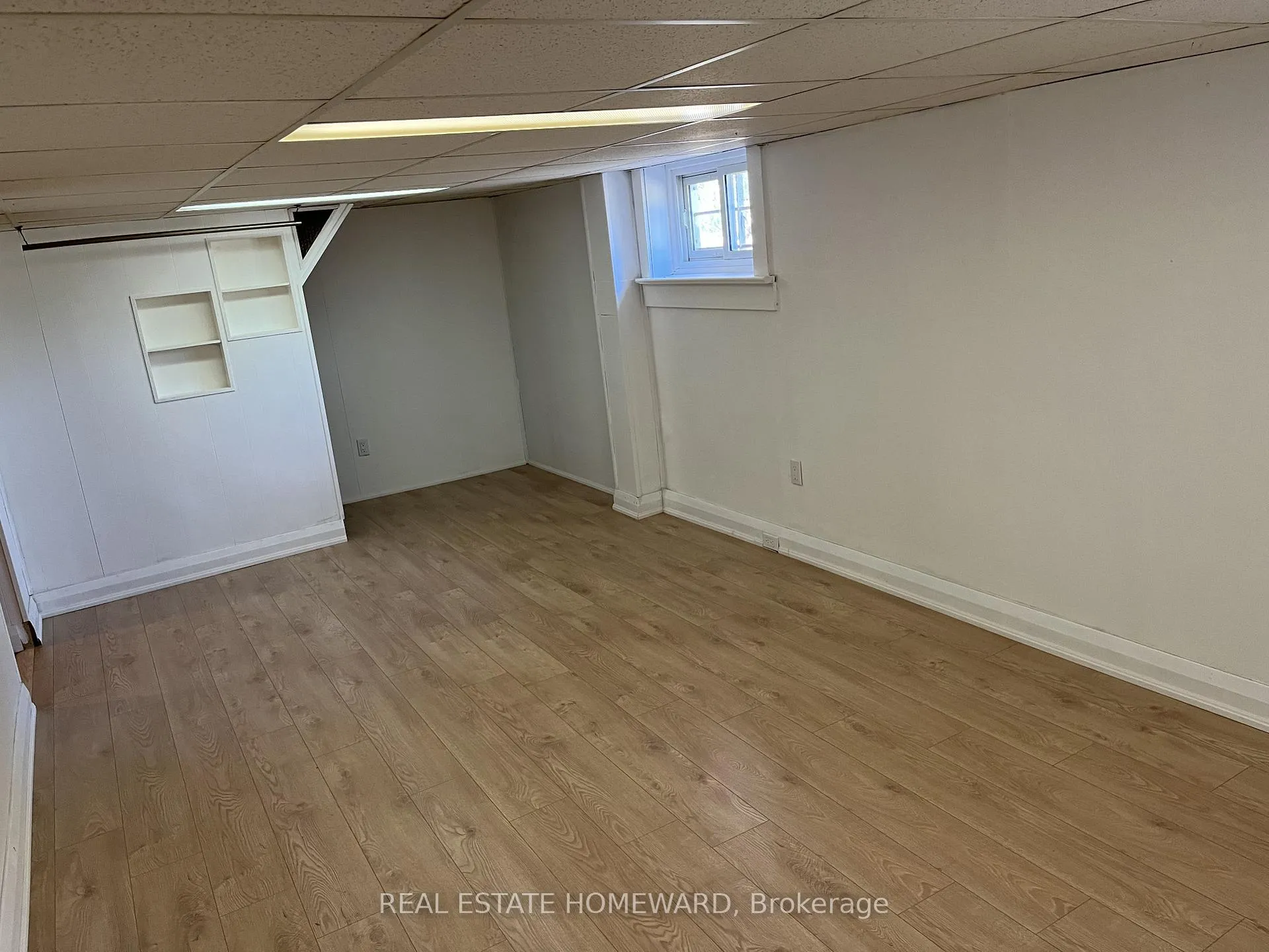 Photo 14 of 322 Cosburn Avenue, Toronto, East York — HOMEH