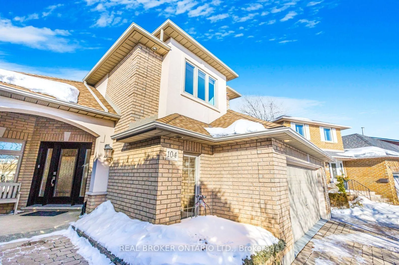 Photo 2 of 104 Seaton Place Drive, Hamilton, Stoney Creek — HOMEH
