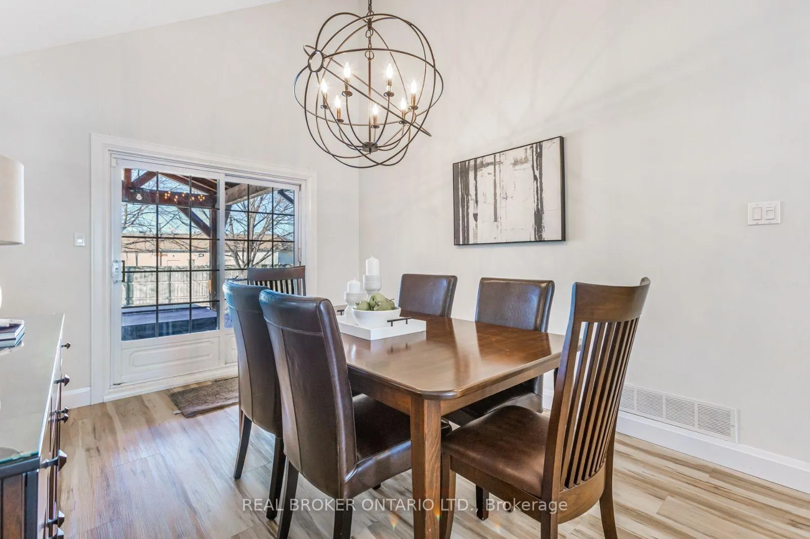 Photo 8 of 104 Seaton Place Drive, Hamilton, Stoney Creek — HOMEH