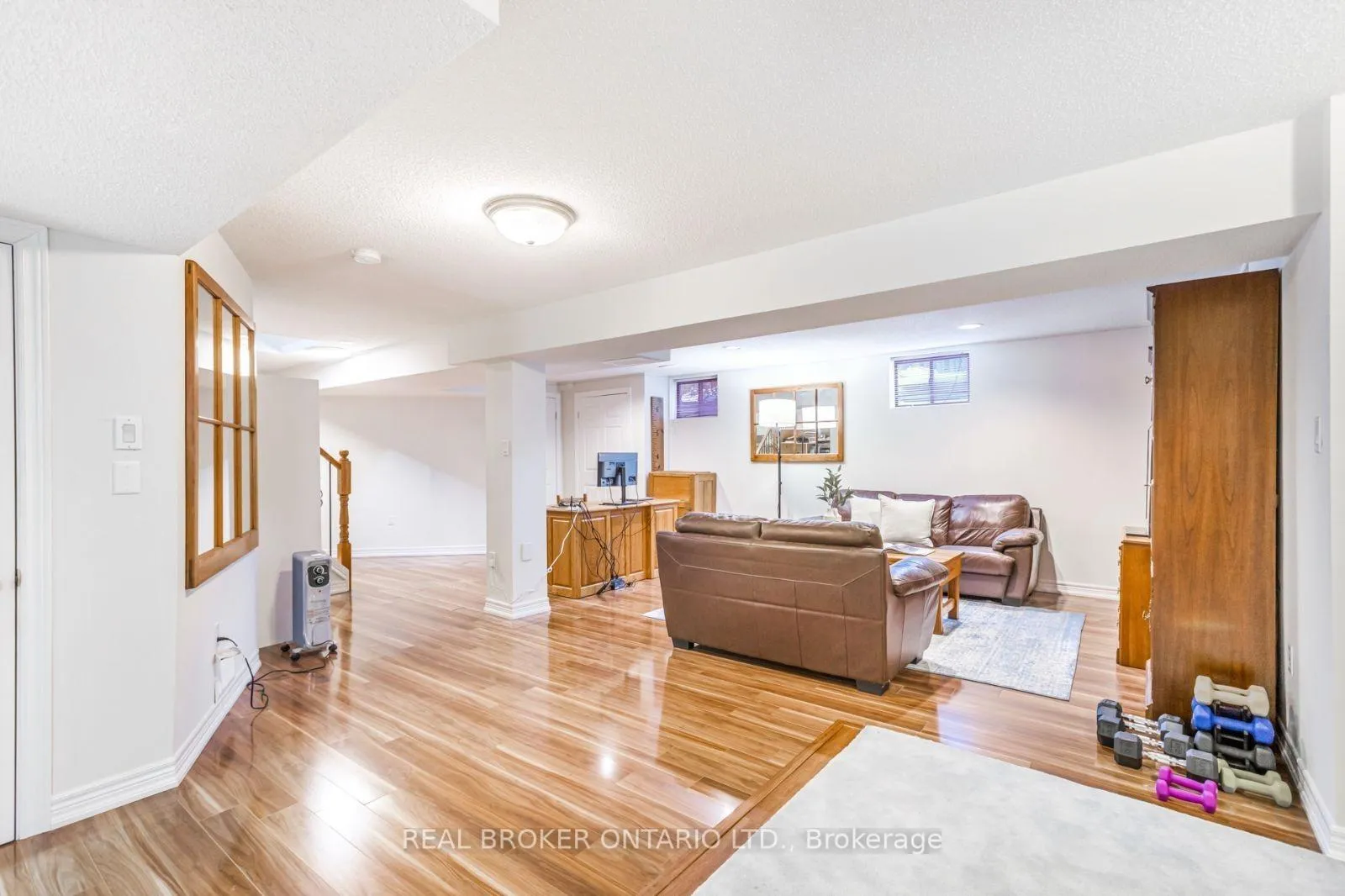 Photo 26 of 104 Seaton Place Drive, Hamilton, Stoney Creek — HOMEH