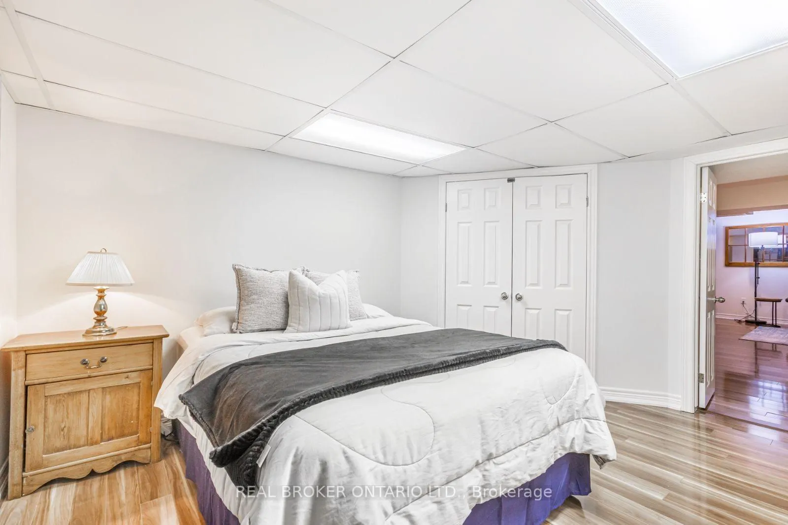 Photo 28 of 104 Seaton Place Drive, Hamilton, Stoney Creek — HOMEH