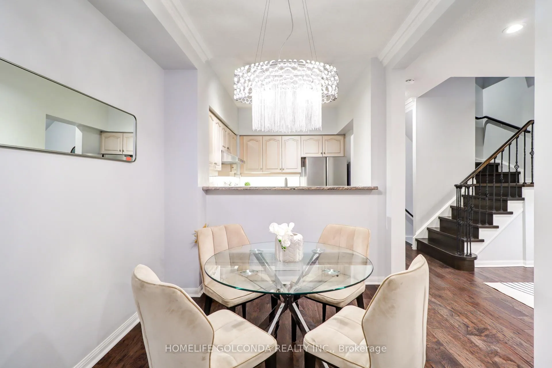 Photo 6 of Unit 3A, 4 Cox Boulevard, Markham, Unionville — HOMEH