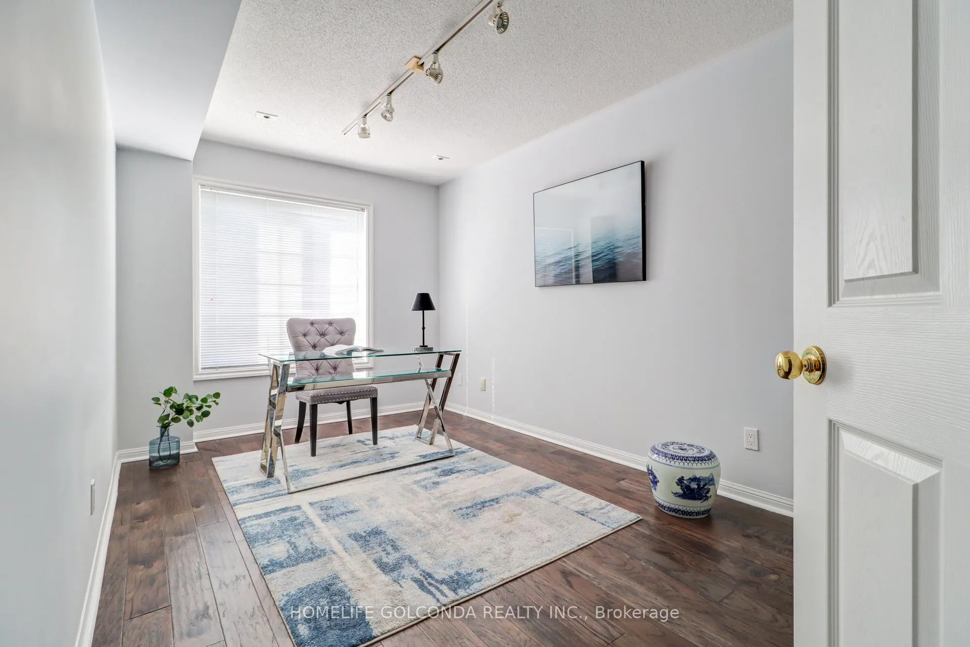 Photo 19 of Unit 3A, 4 Cox Boulevard, Markham, Unionville — HOMEH