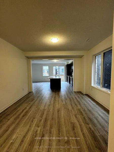 Photo 5 of Unit Upper, 33 Shepherd Drive, Barrie, Rural Barrie Southeast — HOMEH
