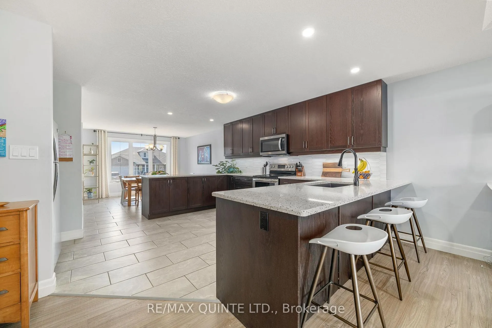 Photo 11 of 56 McIntosh Crescent, Quinte West, Murray Ward — HOMEH
