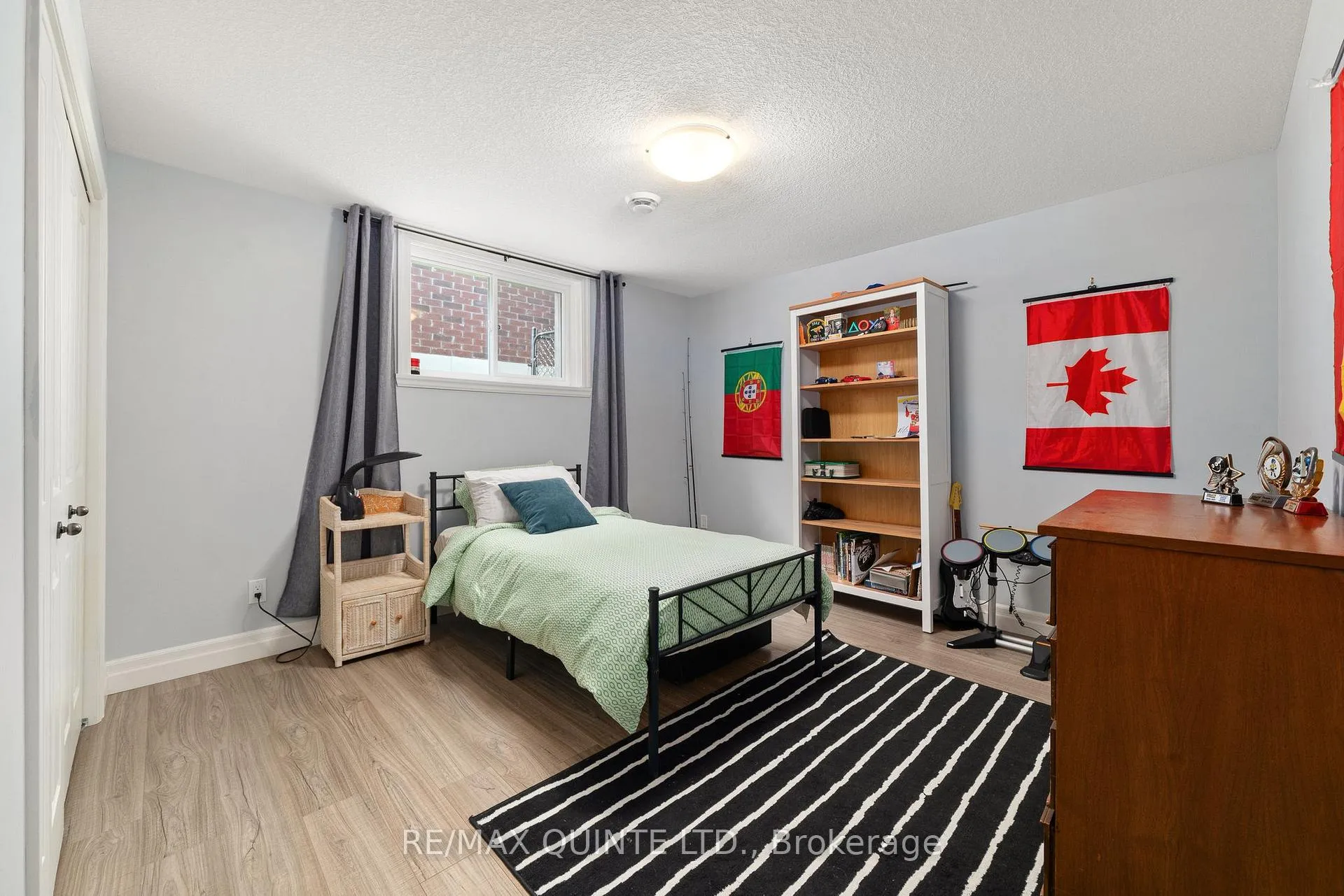 Photo 23 of 56 McIntosh Crescent, Quinte West, Murray Ward — HOMEH