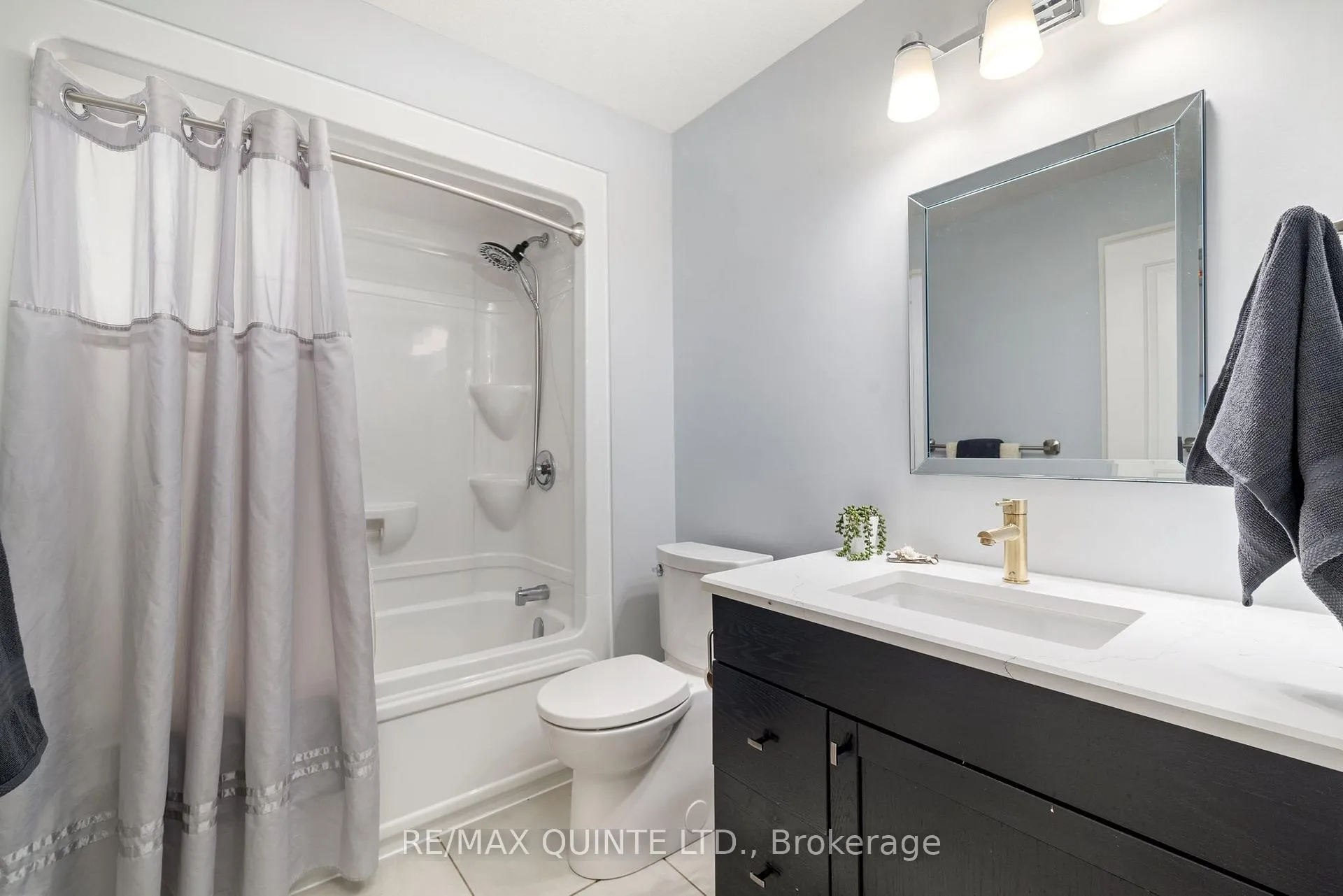 Photo 30 of 56 McIntosh Crescent, Quinte West, Murray Ward — HOMEH