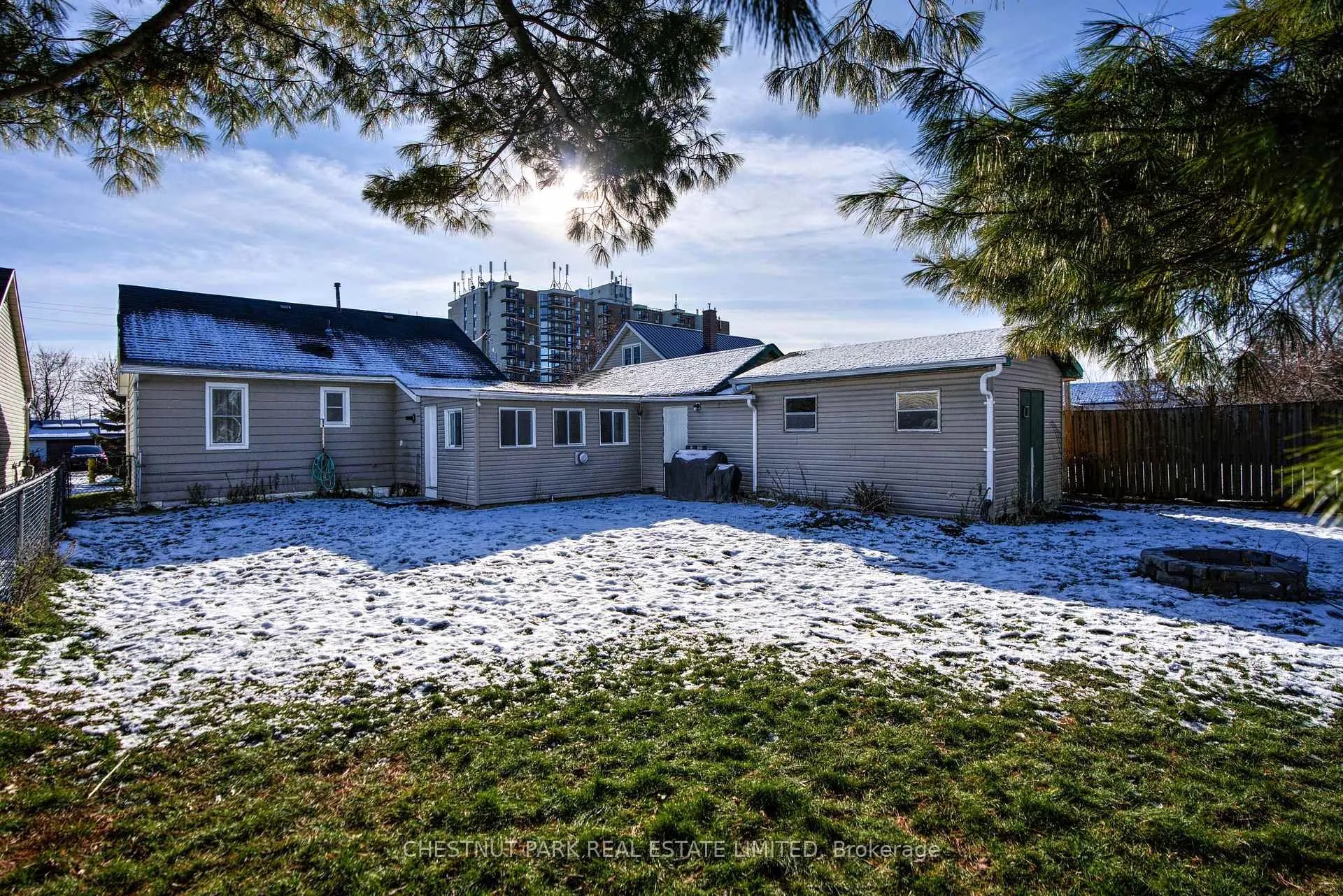 Photo 23 of 110 Karl Street, Belleville, Belleville Ward — HOMEH